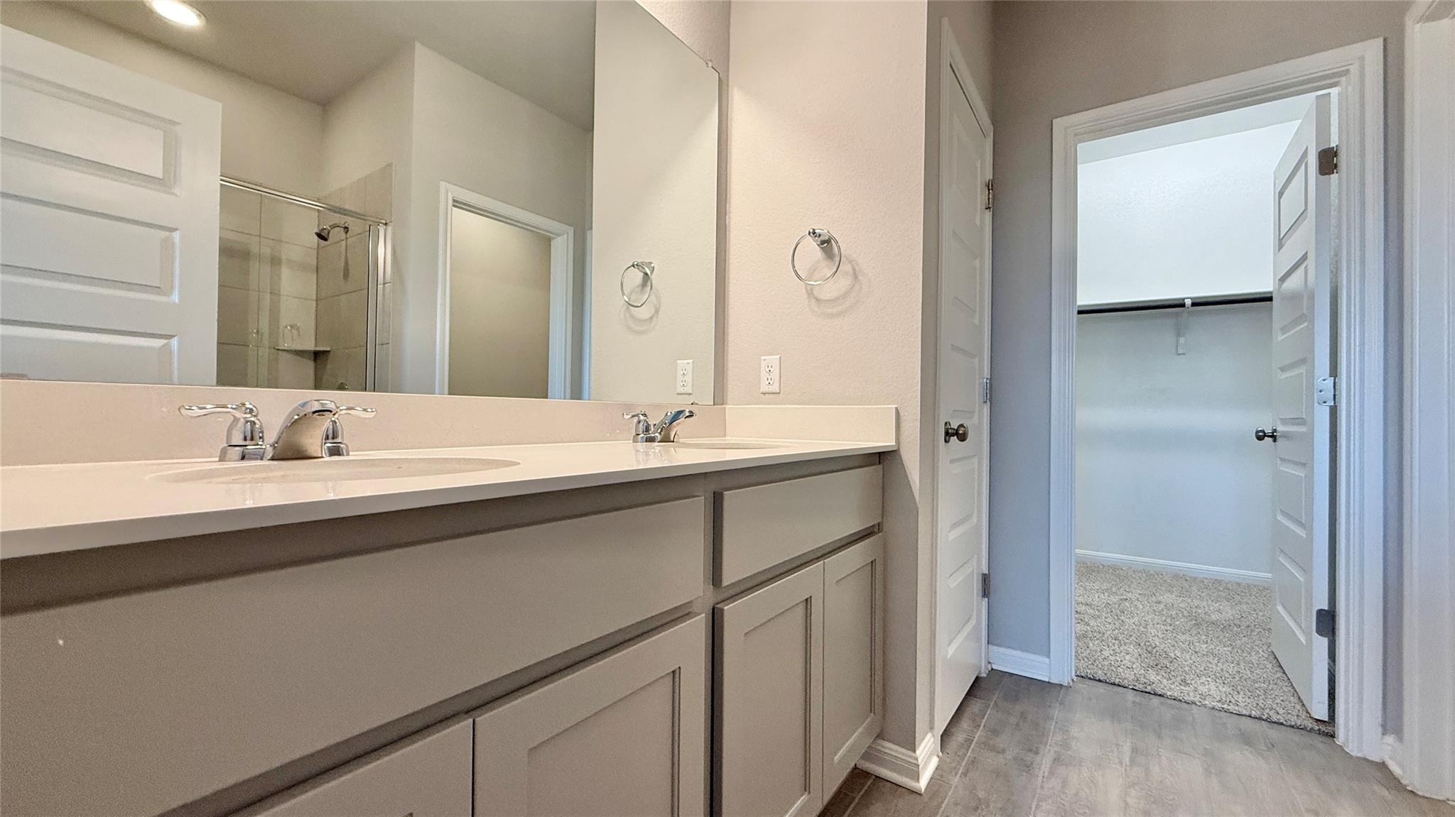 12411 Zenyatta Dr Property Photo 17