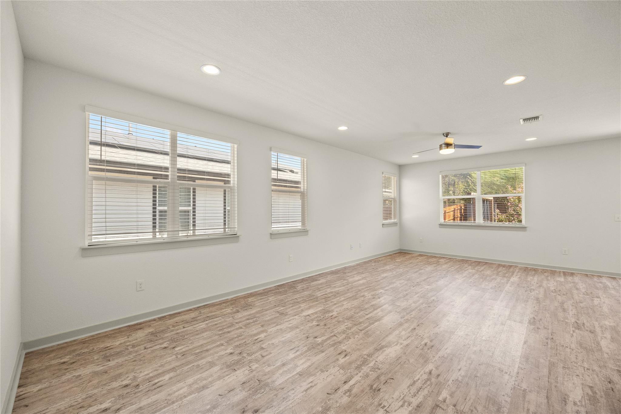 10307 Criswell Rd Property Photo 6