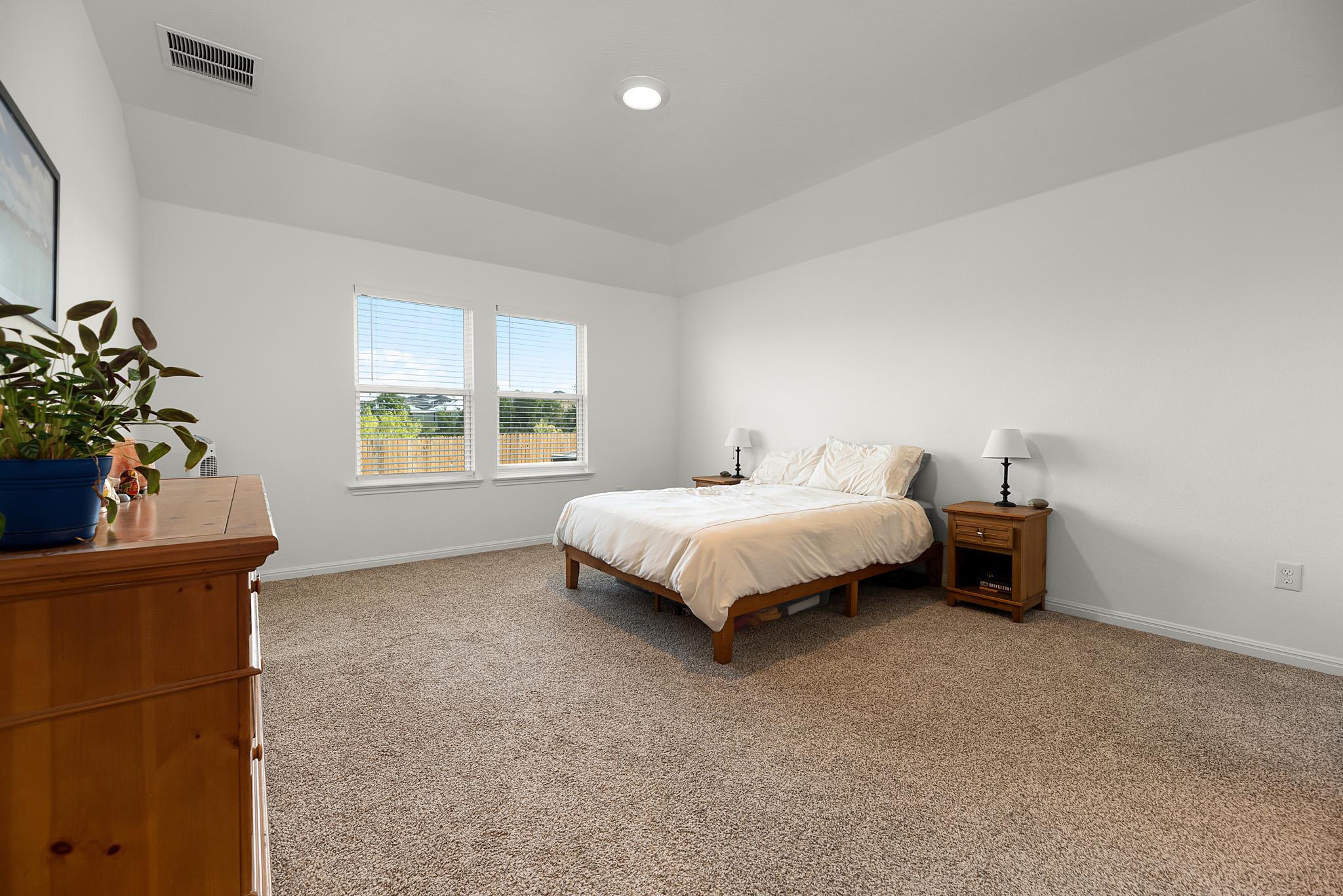 165 Santa Rosa Ln Property Photo 11