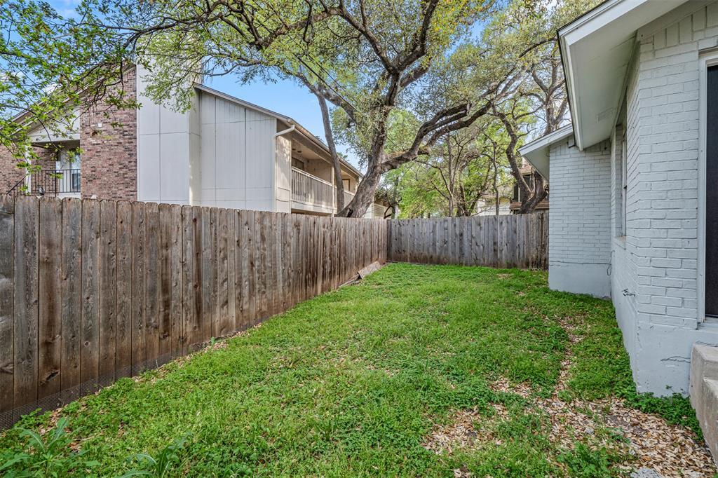 4413 Whispering Valley Dr #d Property Photo 16