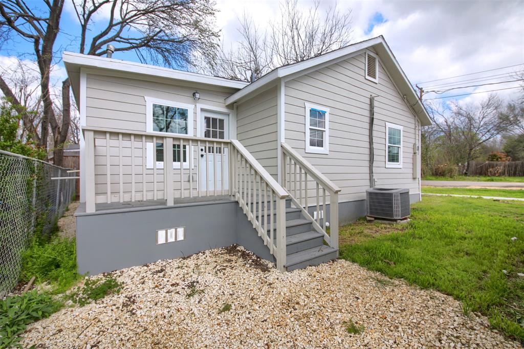 1505 Frink St Property Photo 3