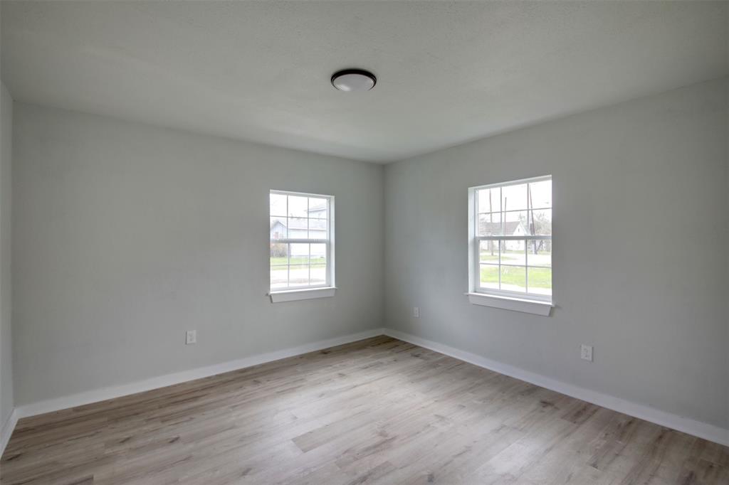 1505 Frink St Property Photo 10