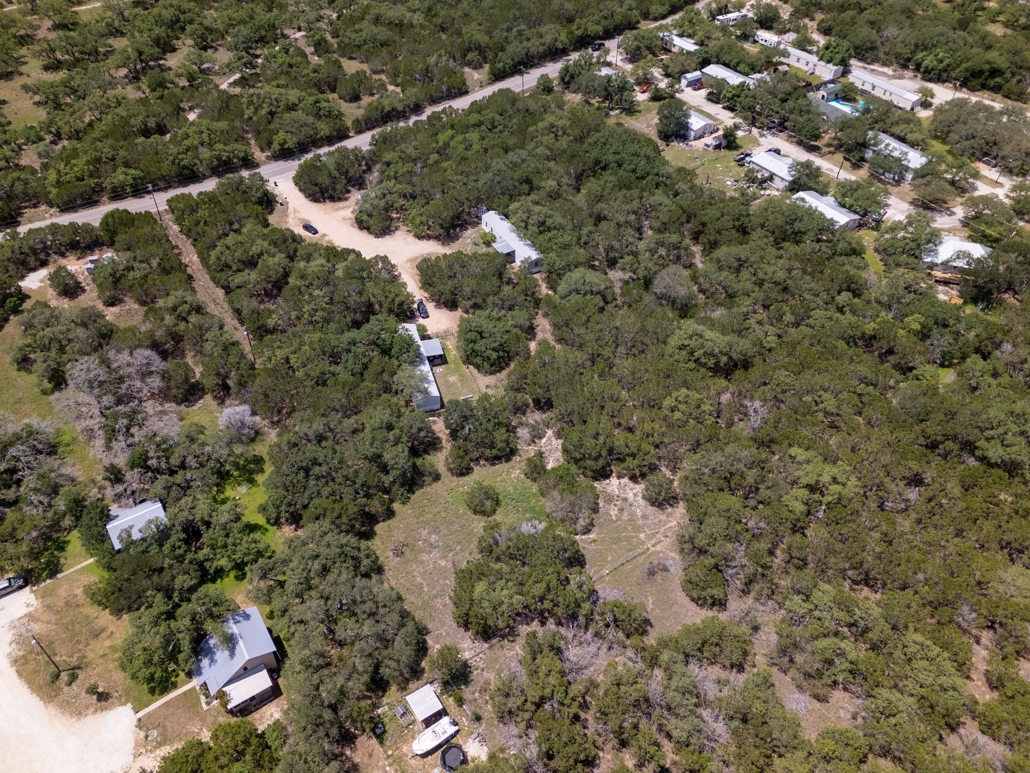 502 Wayside Dr Property Photo 3
