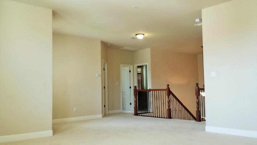 8512 Alophia Dr Property Photo 14