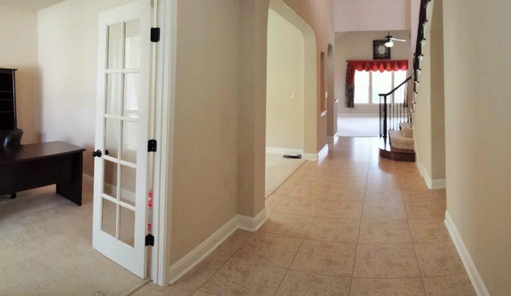 8512 Alophia Dr Property Photo 22