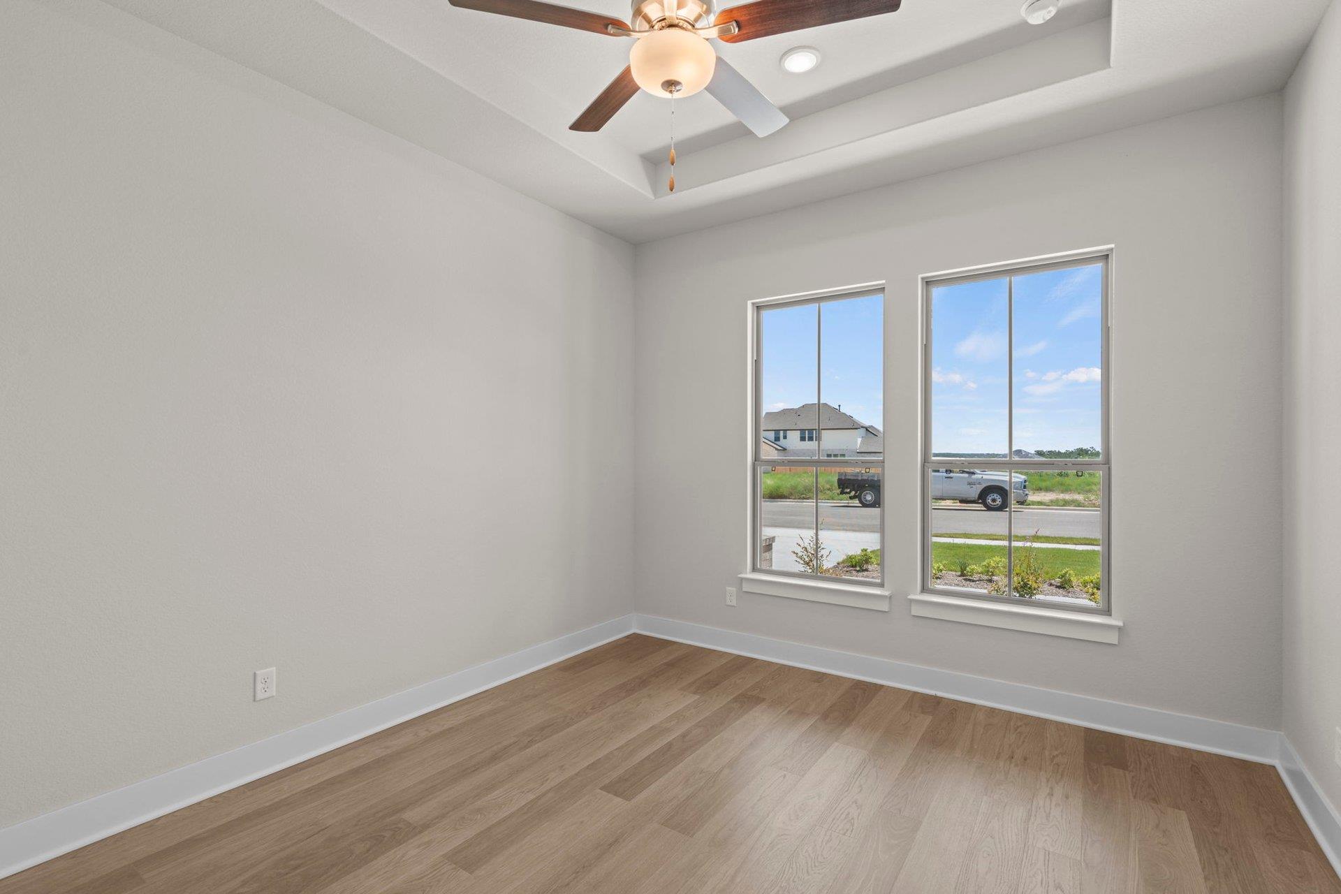 129 Clancy Dr Property Photo 30