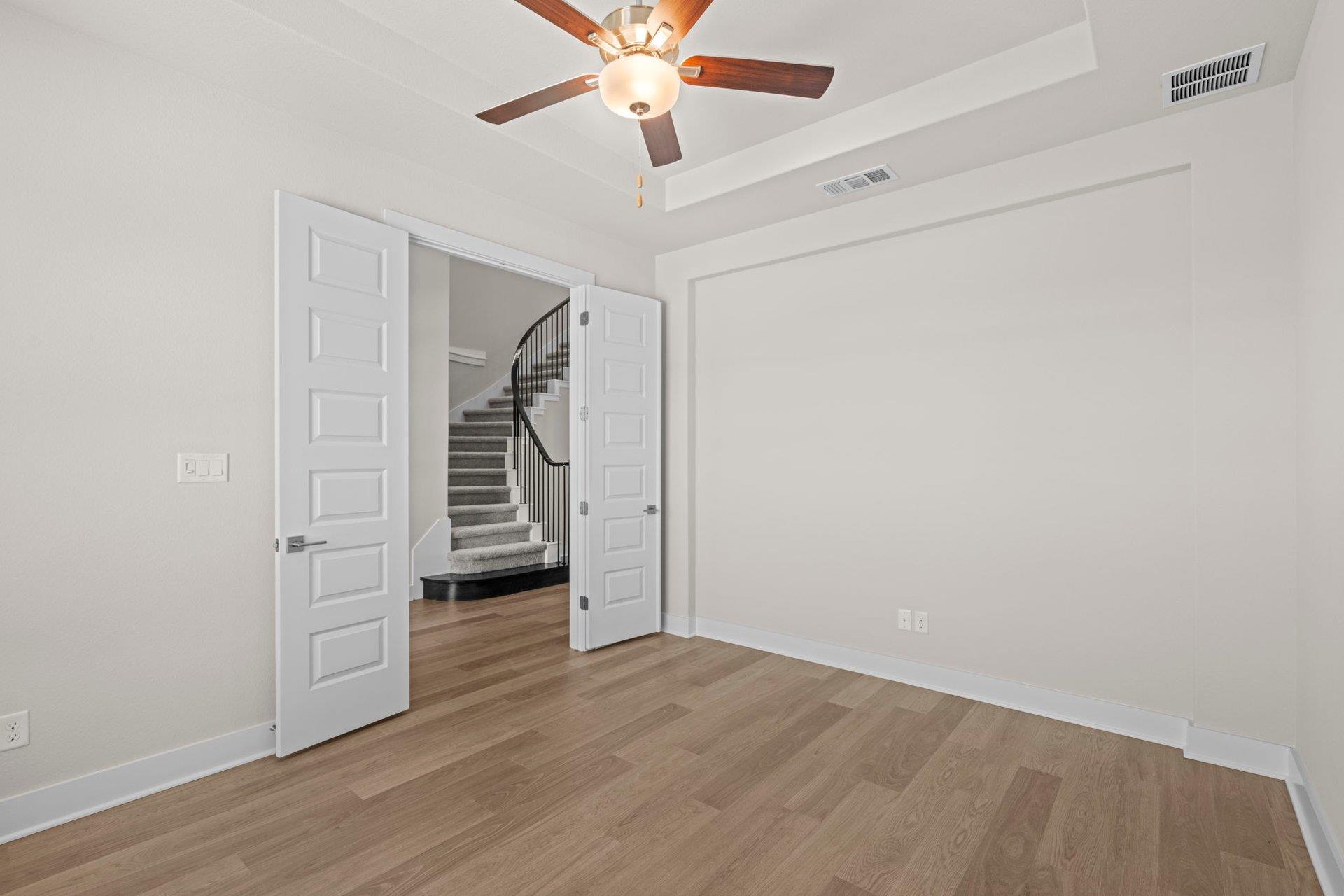 129 Clancy Dr Property Photo 31