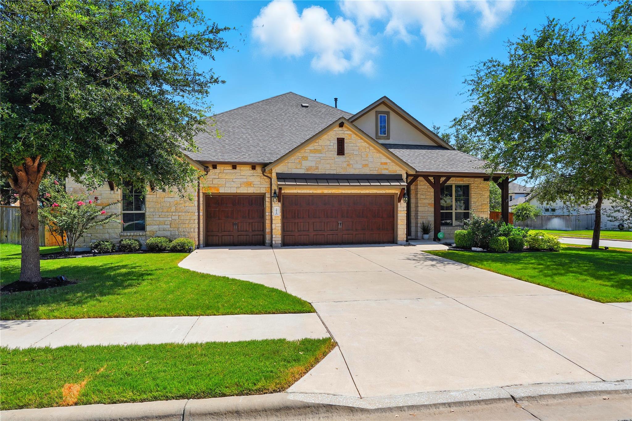 3819 Kyler Glen Rd