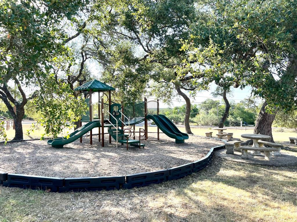 16210 Westview Trl Property Photo 36