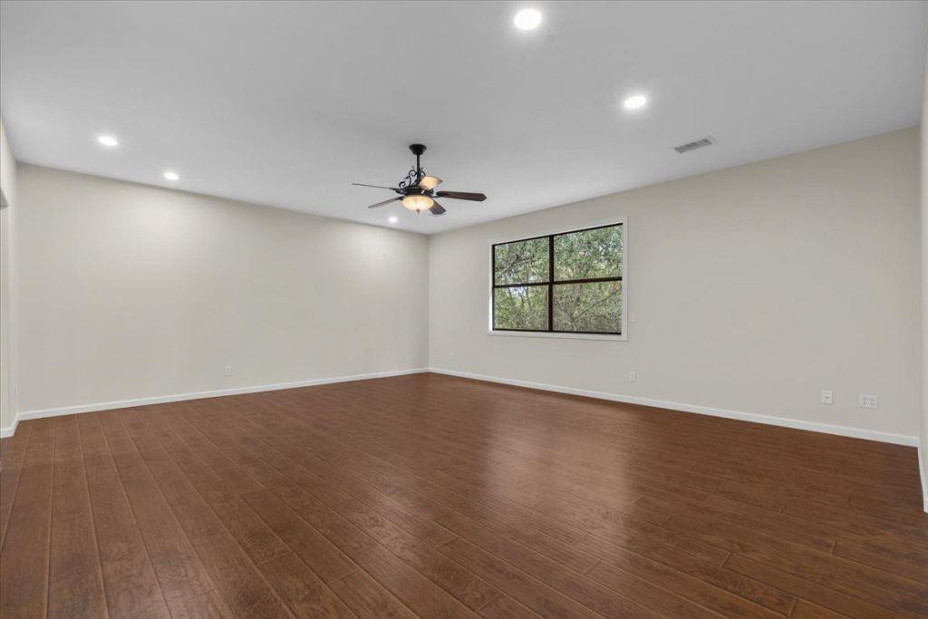 206 Errol Dr Property Photo 11