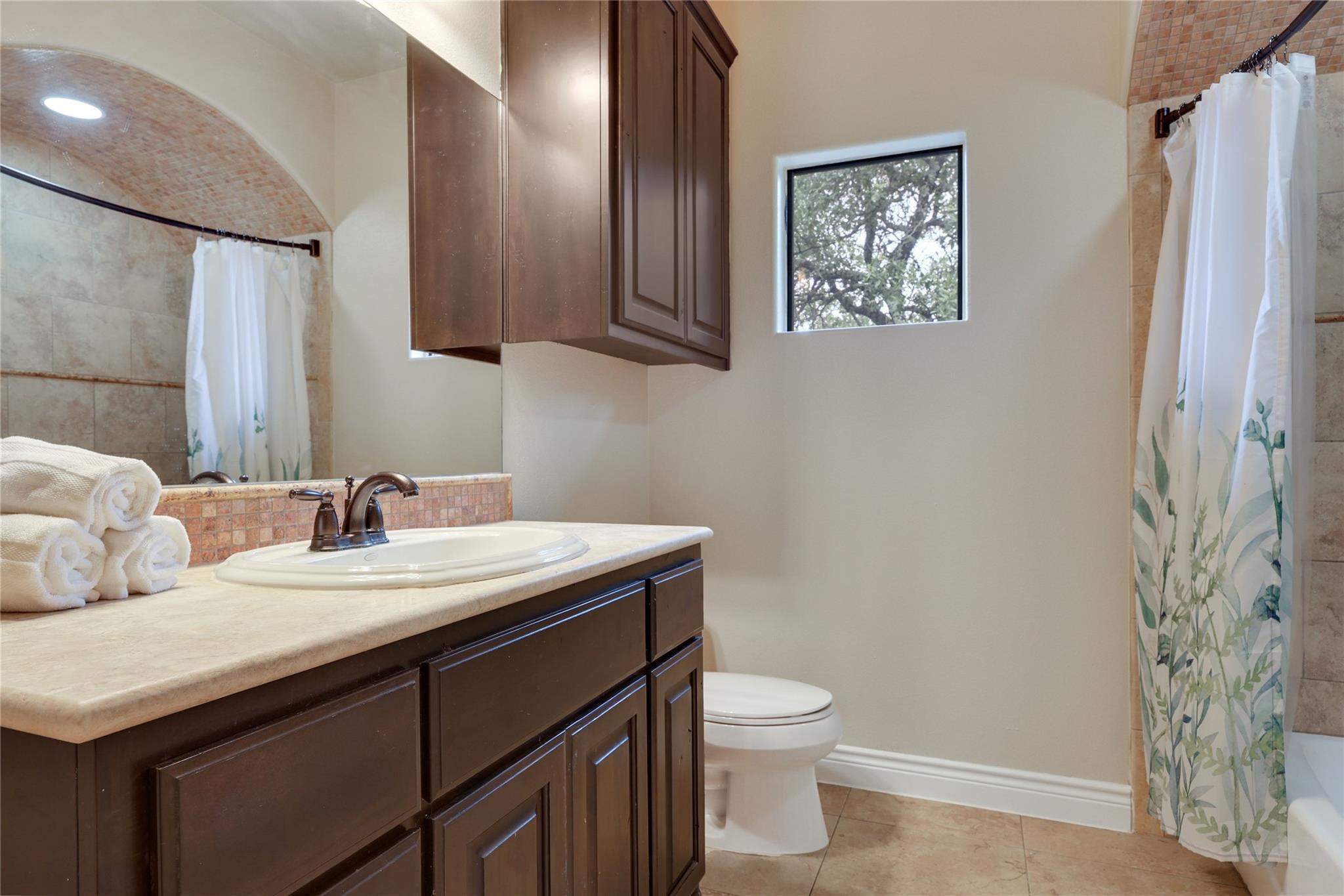 17408 Regatta View Dr Property Photo 23