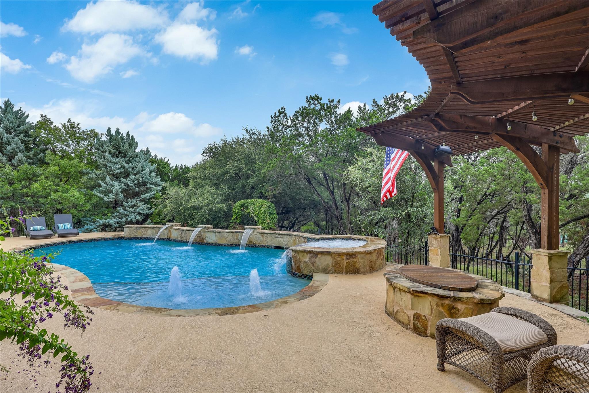 17408 Regatta View Dr Property Photo 34