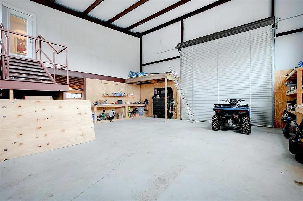 640 Ghost Dancer None Property Photo 8