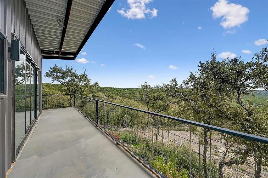640 Ghost Dancer None Property Photo 17