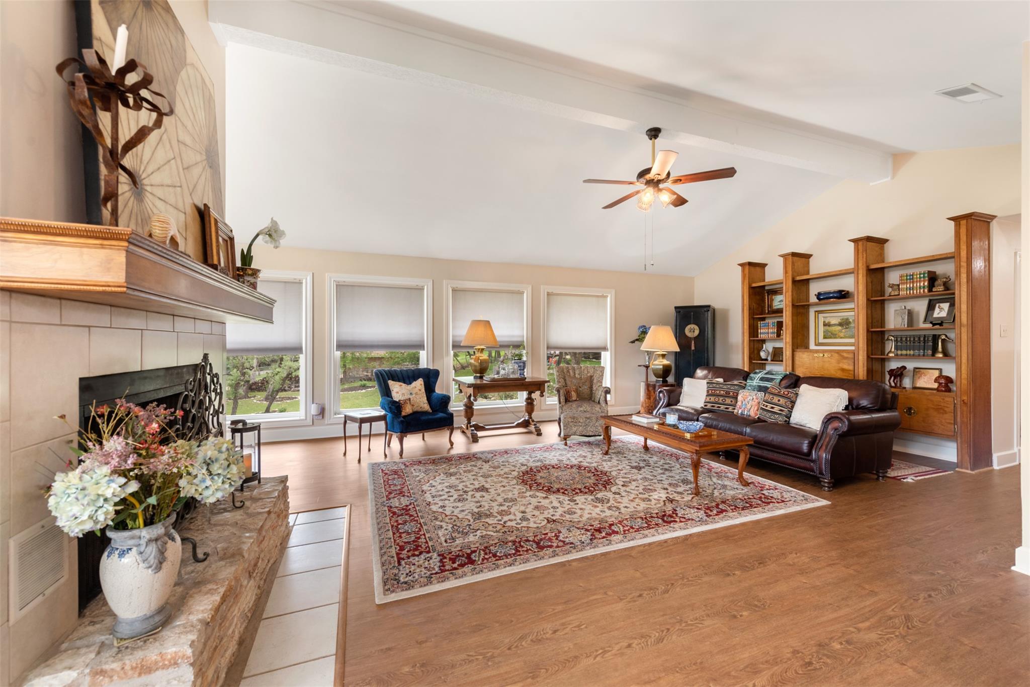 5504 Lands End St Property Photo 10