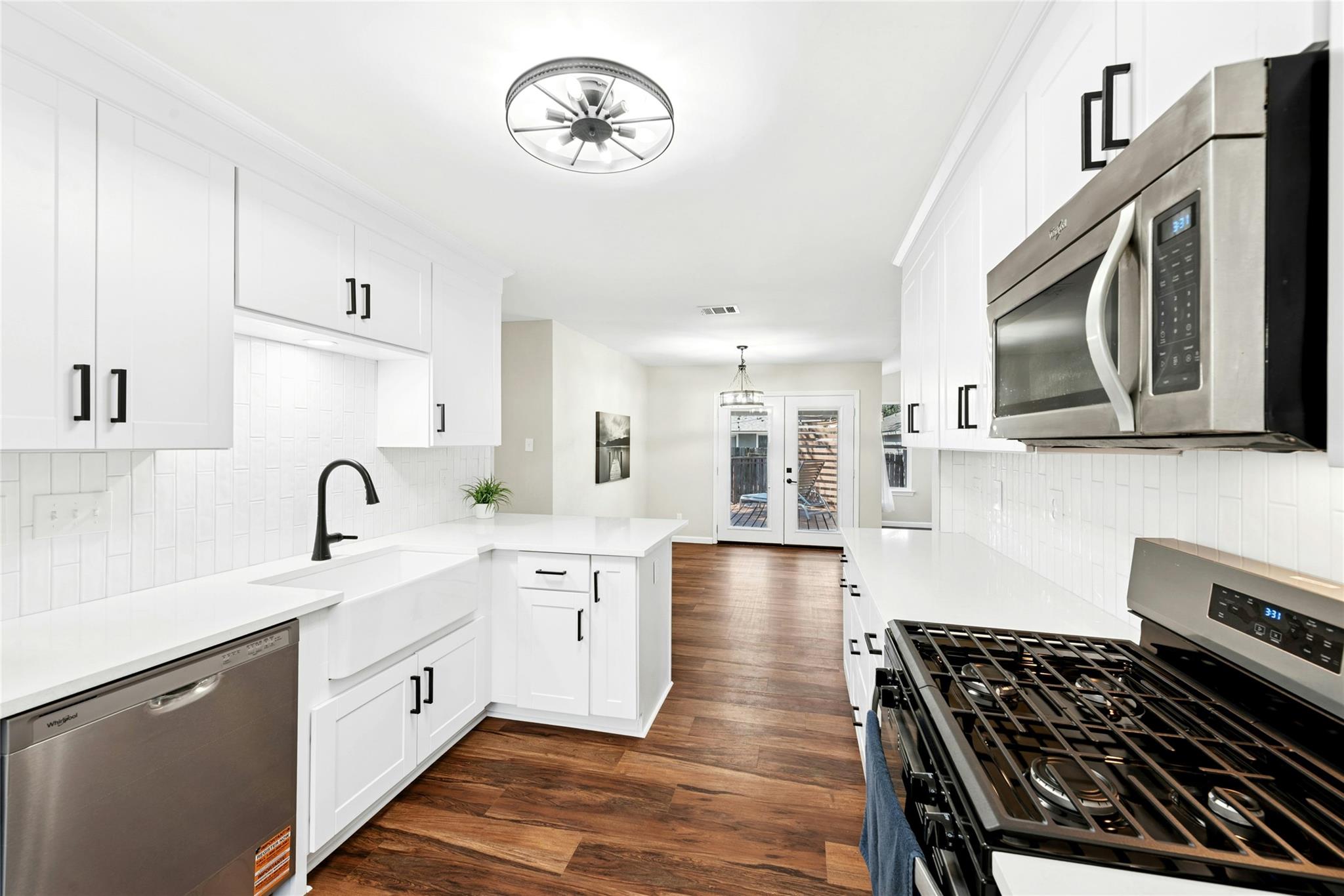 12904 Garfield Ln Property Photo 17