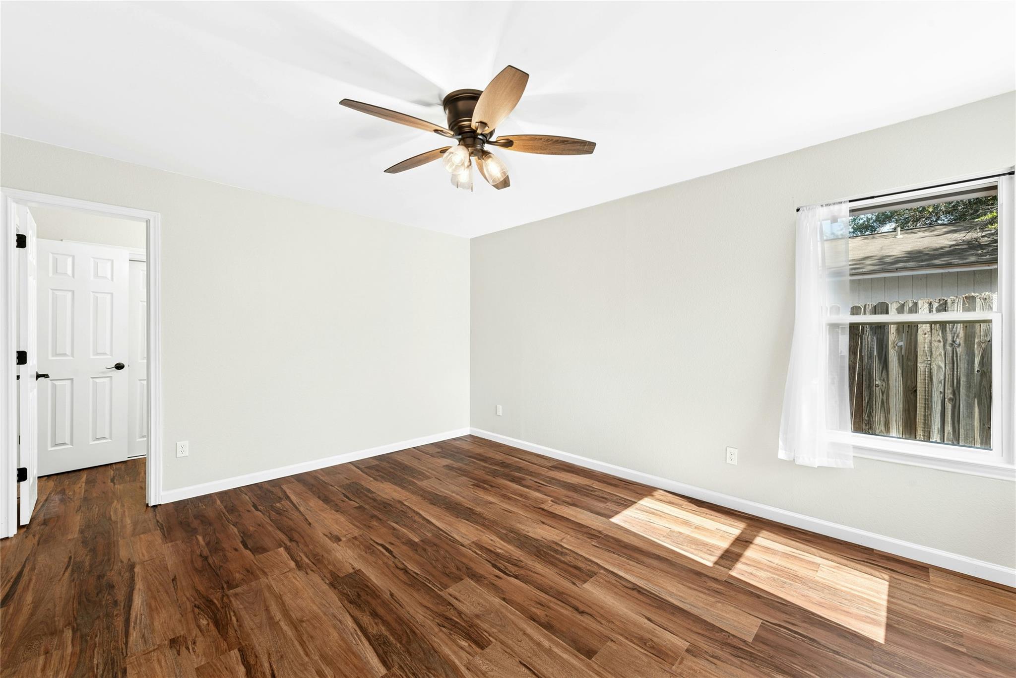 12904 Garfield Ln Property Photo 25