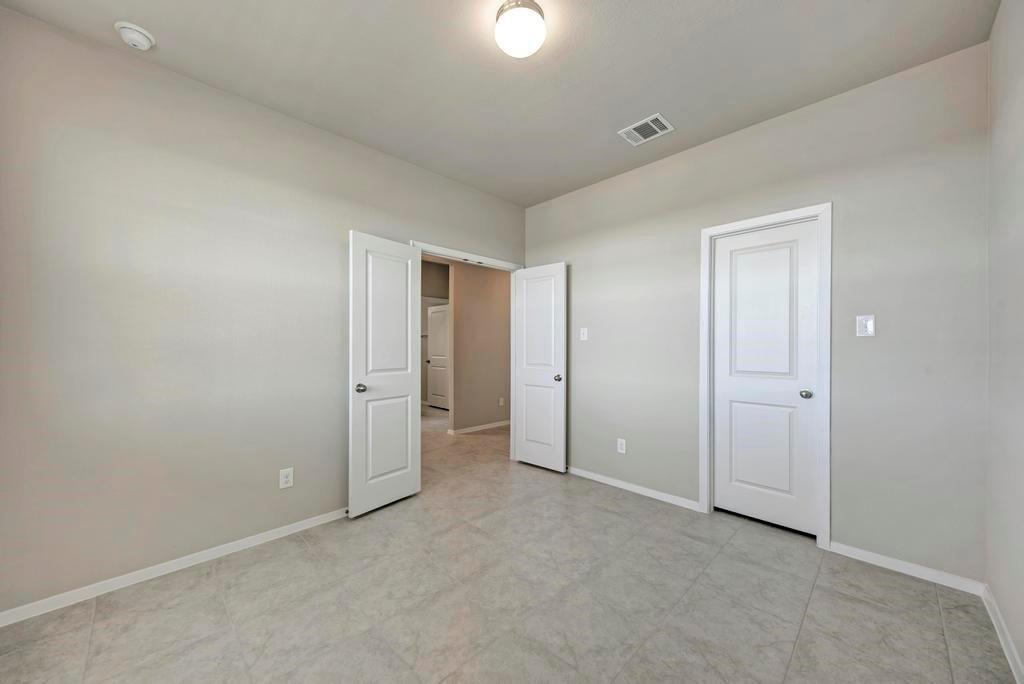 1209 Goforth Rd Property Photo 21