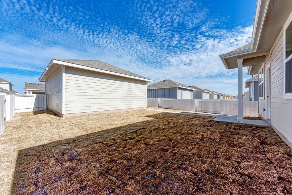 1209 Goforth Rd Property Photo 28
