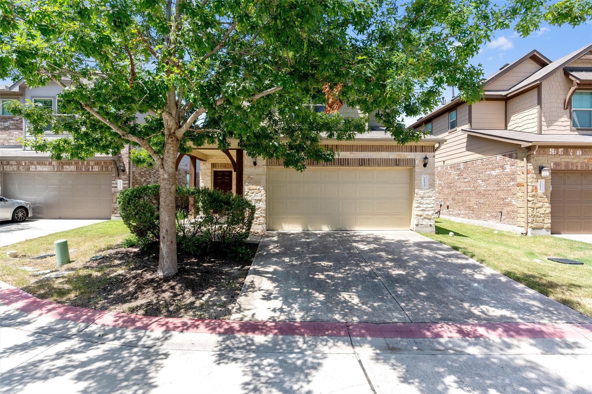10423 Turnbull Loop Property Photo 1