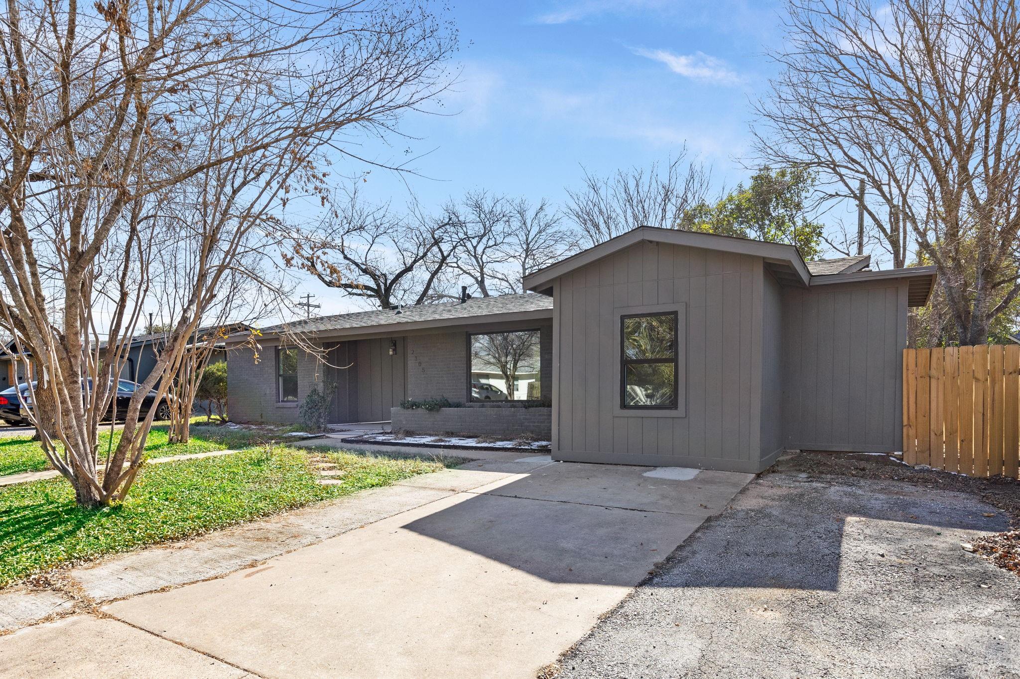 2105 Brunswick Dr Property Photo 36