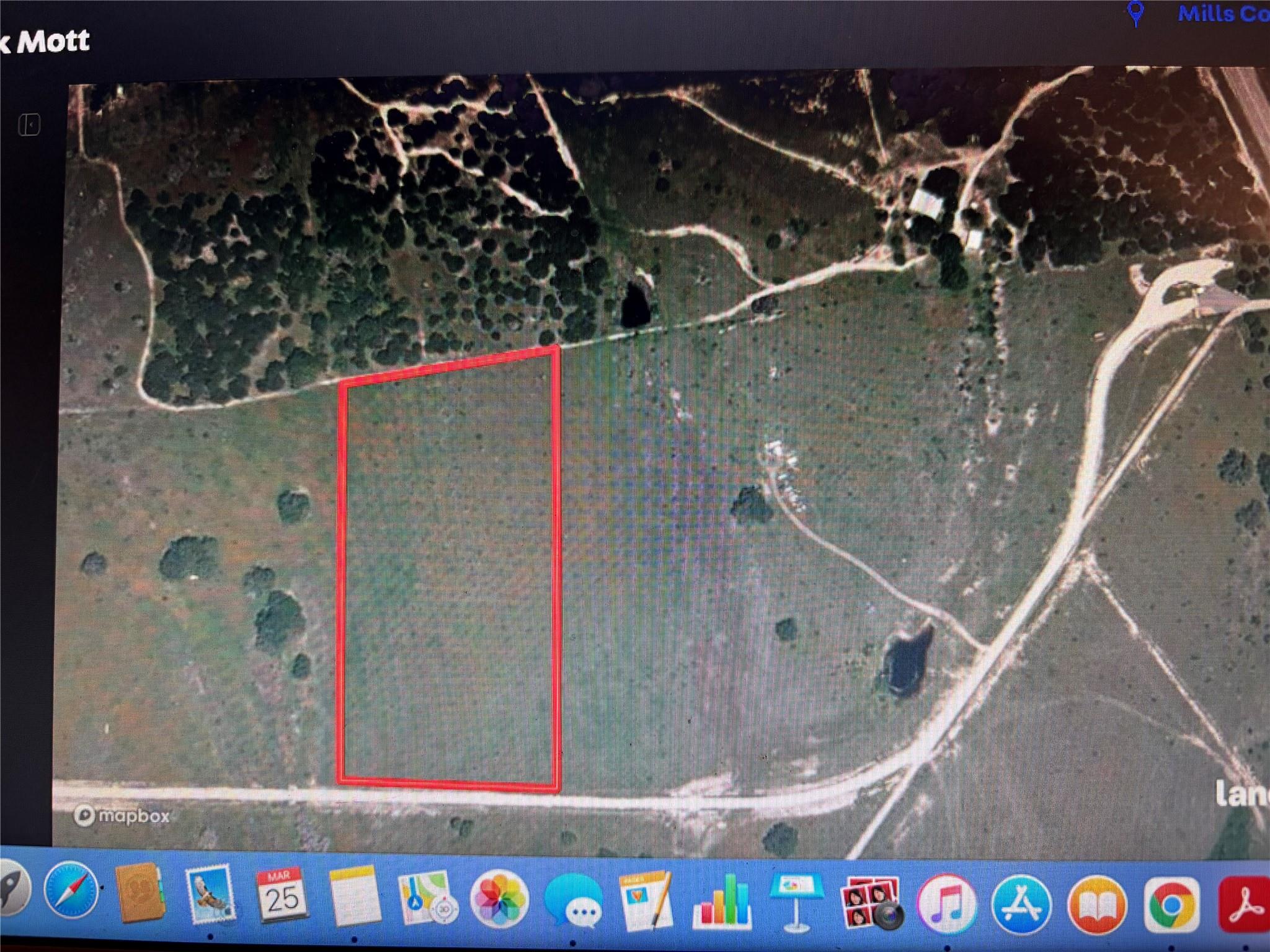 108 Live Oak Mott Dr Property Photo 6