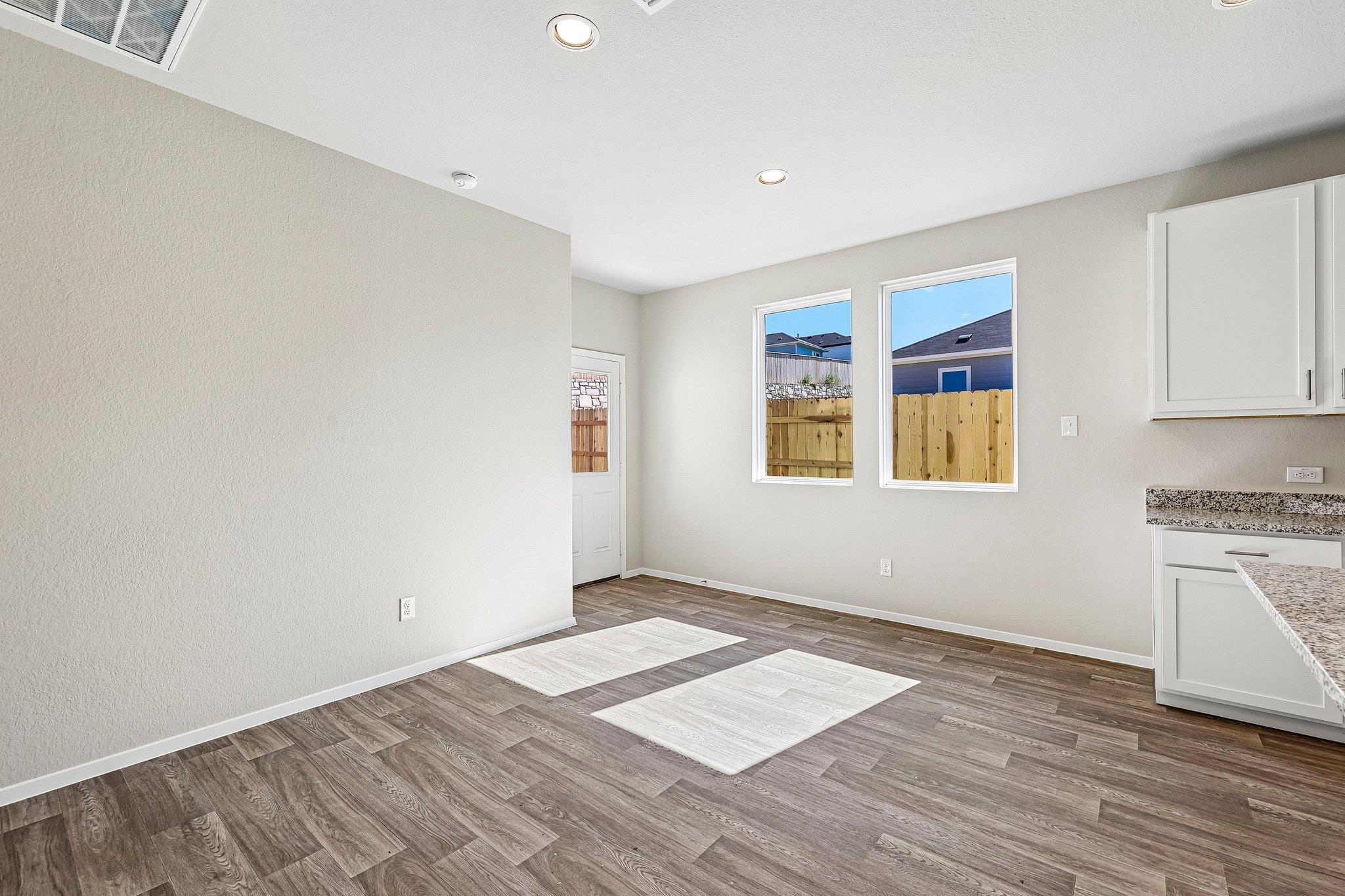 12005 Murano Dr Property Photo 8