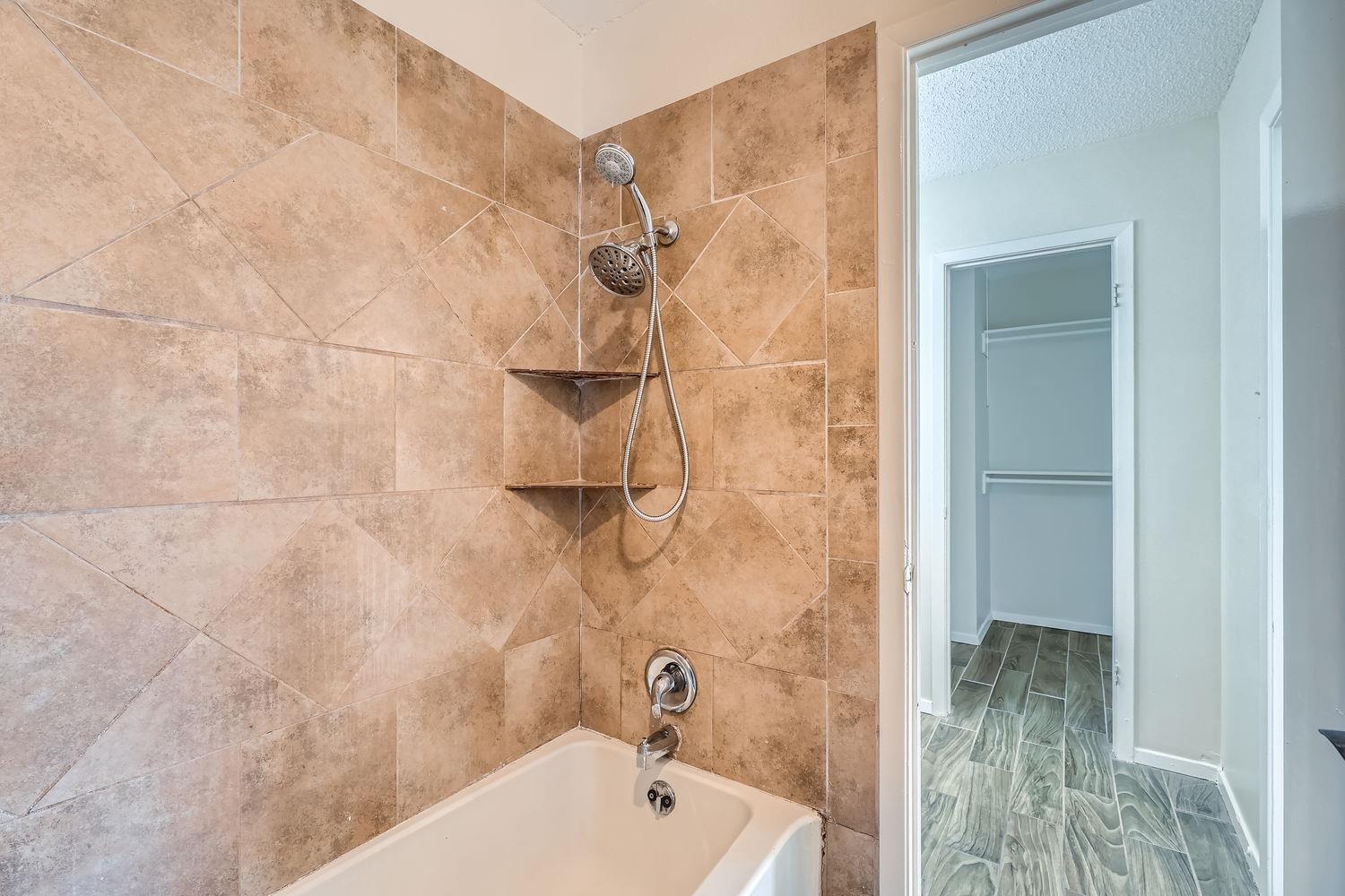 109 W Mockingbird Ln A2 Property Photo 15