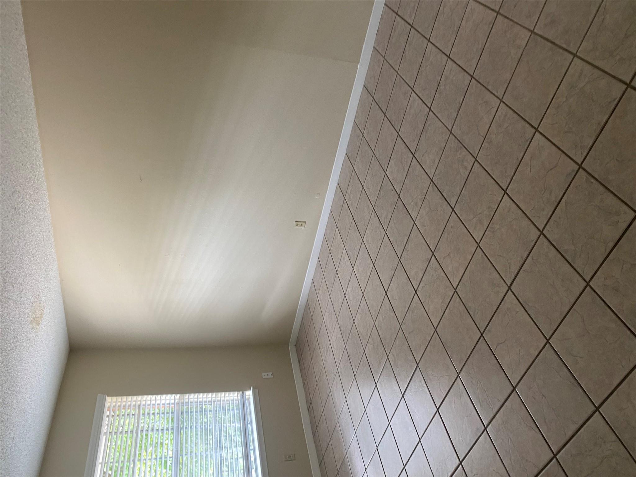1601 Enfield Rd #5 Property Photo 4