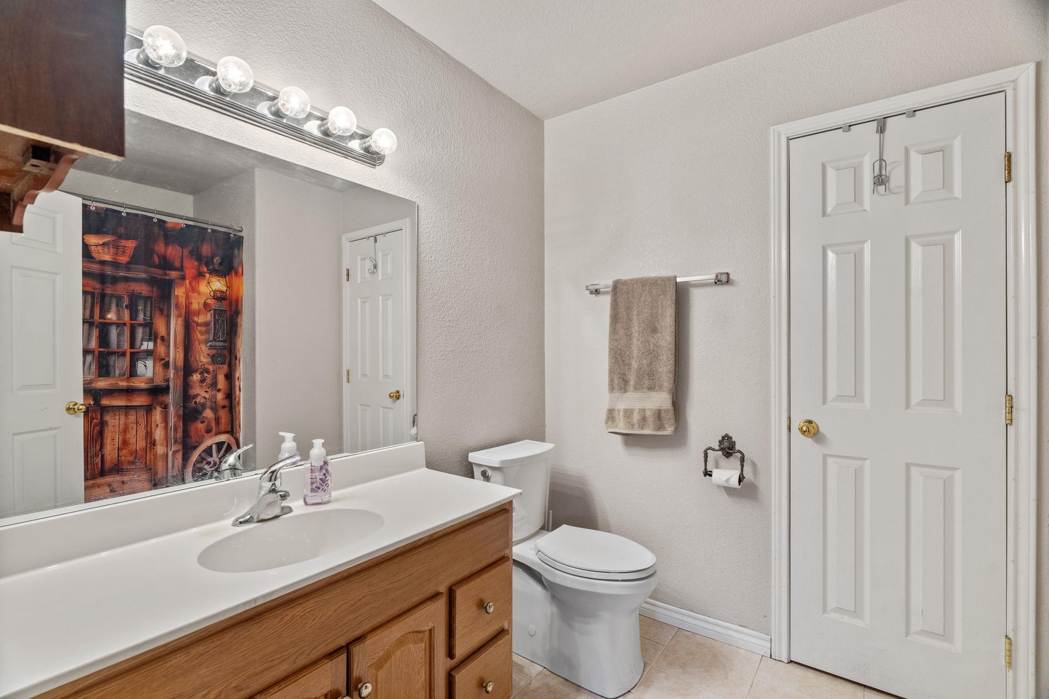 808 Pecan Ln Property Photo 18