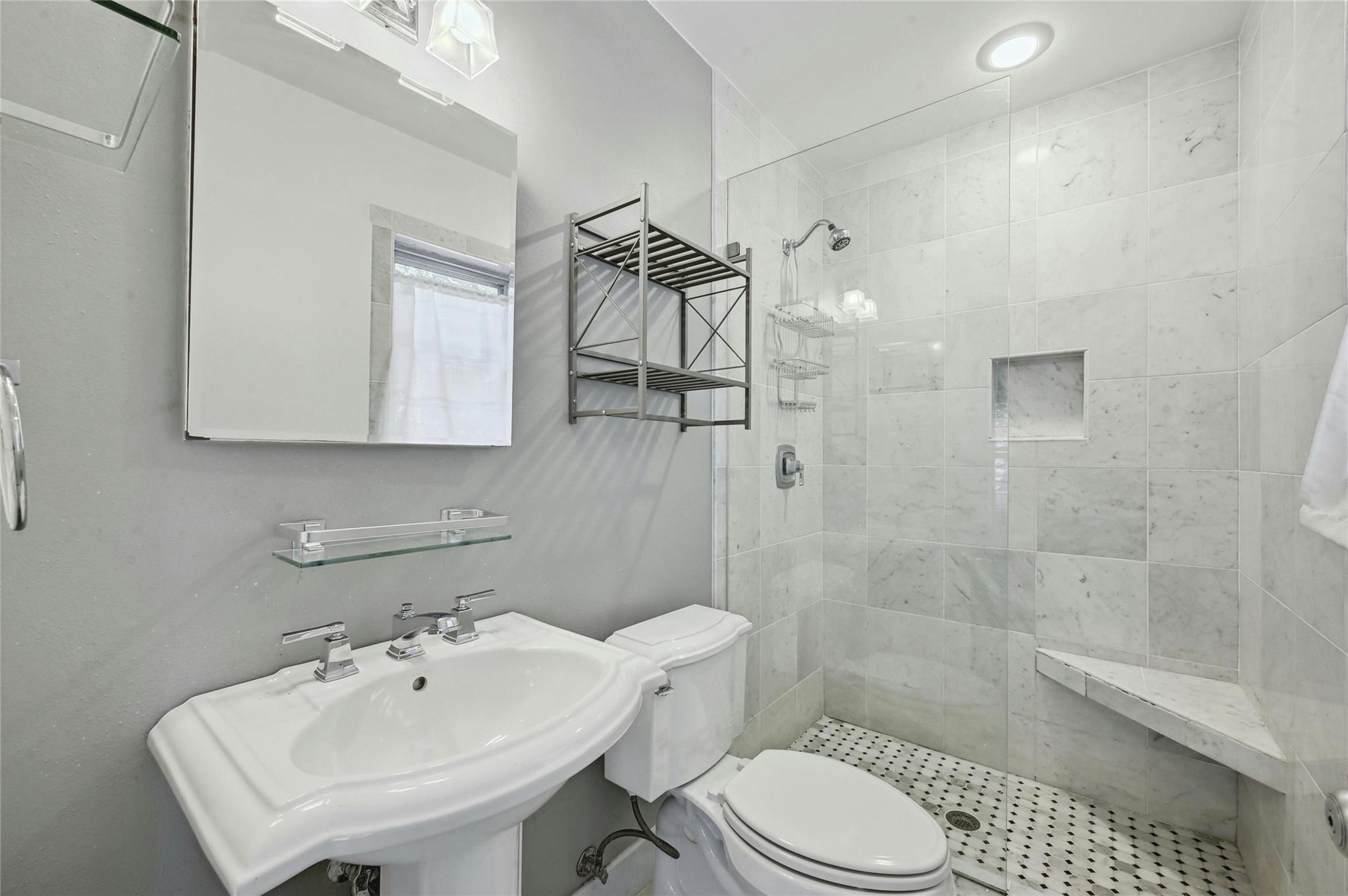 5108 Crestway Dr Property Photo 20