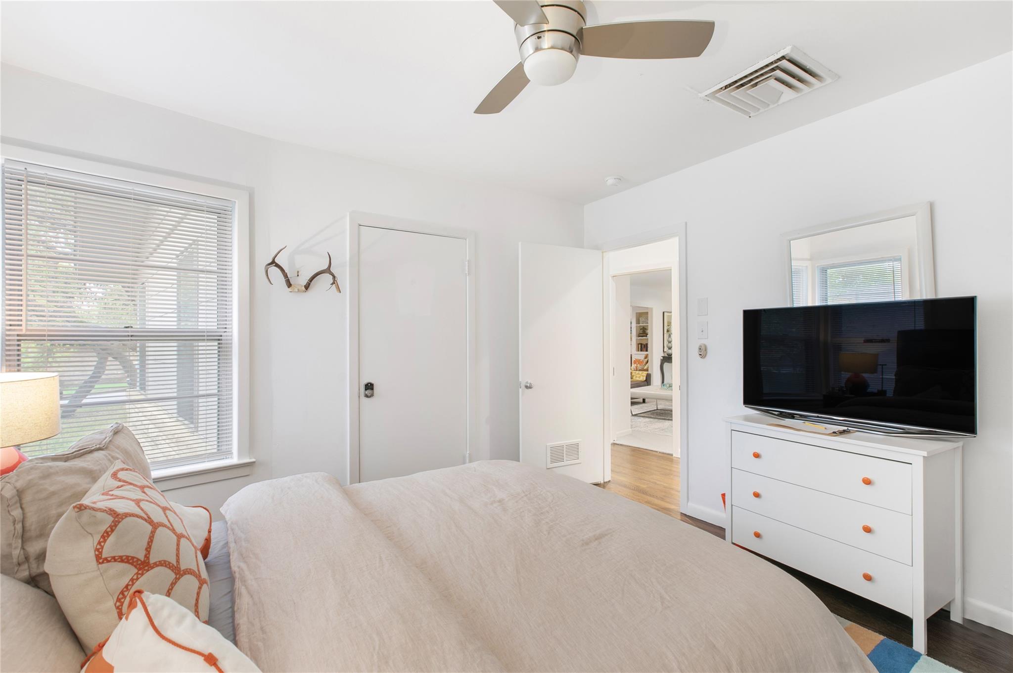 5108 Crestway Dr Property Photo 22
