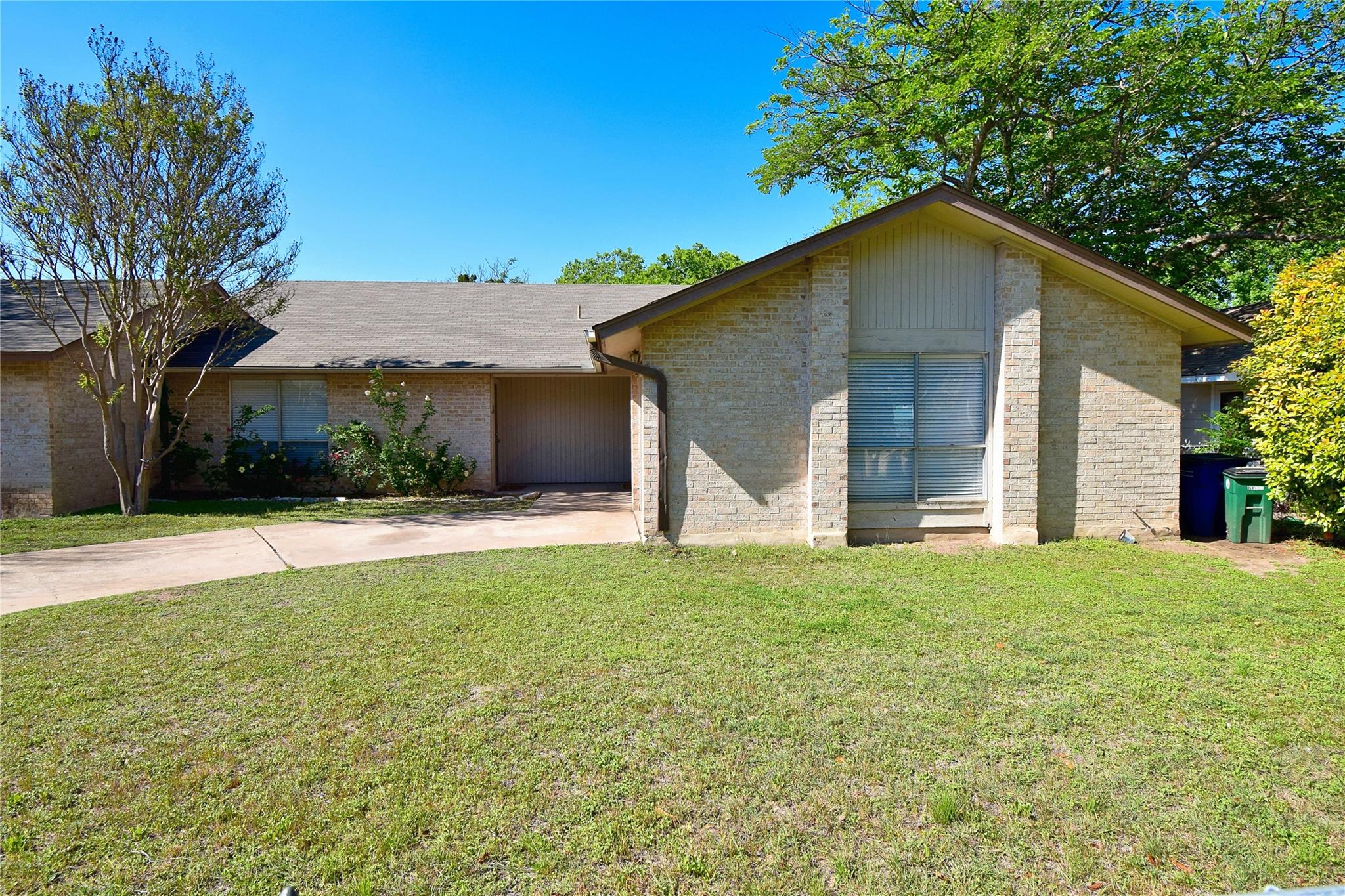 5936 Cherry Loop #b Property Photo 1