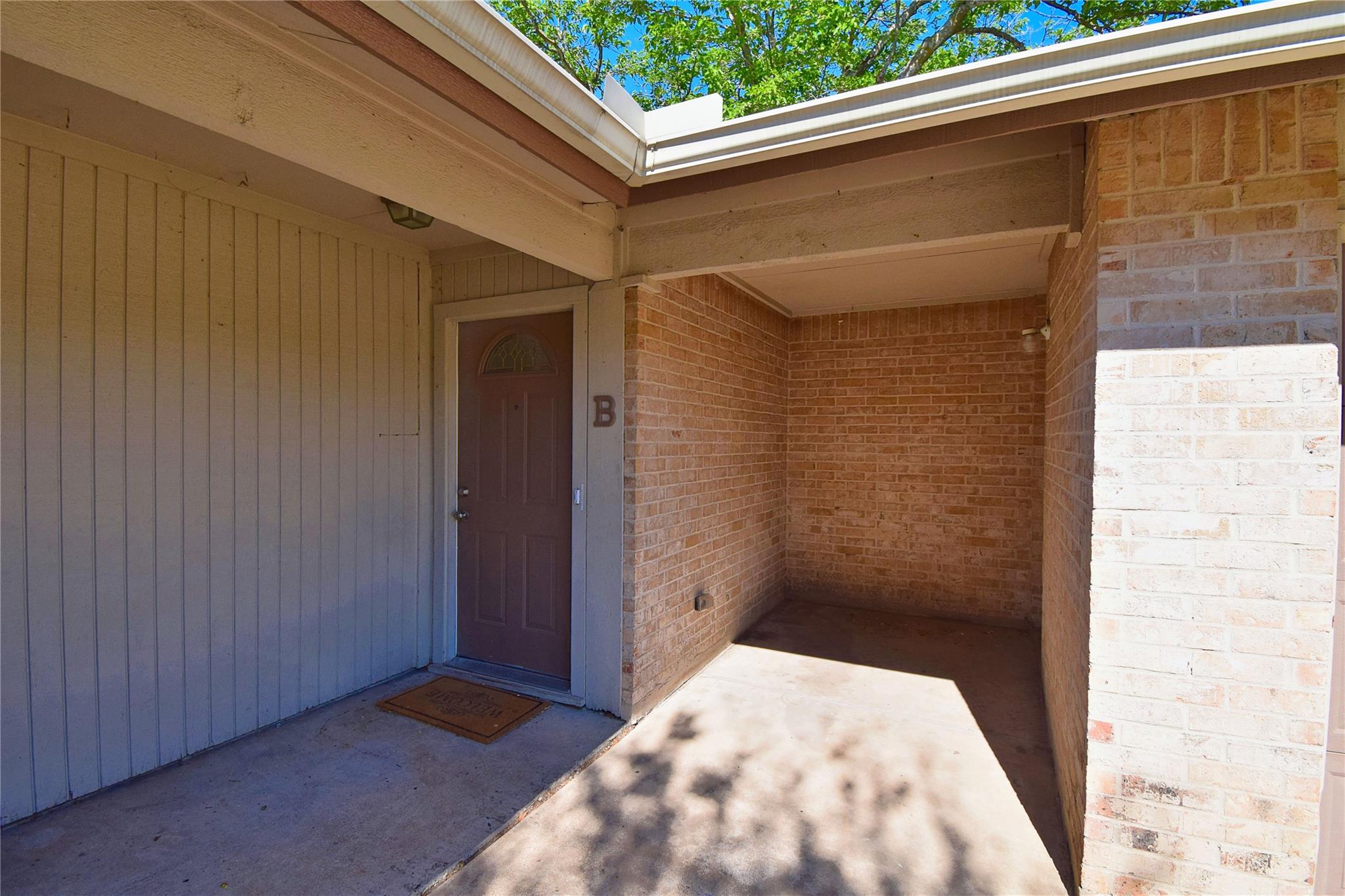5936 Cherry Loop #b Property Photo 3