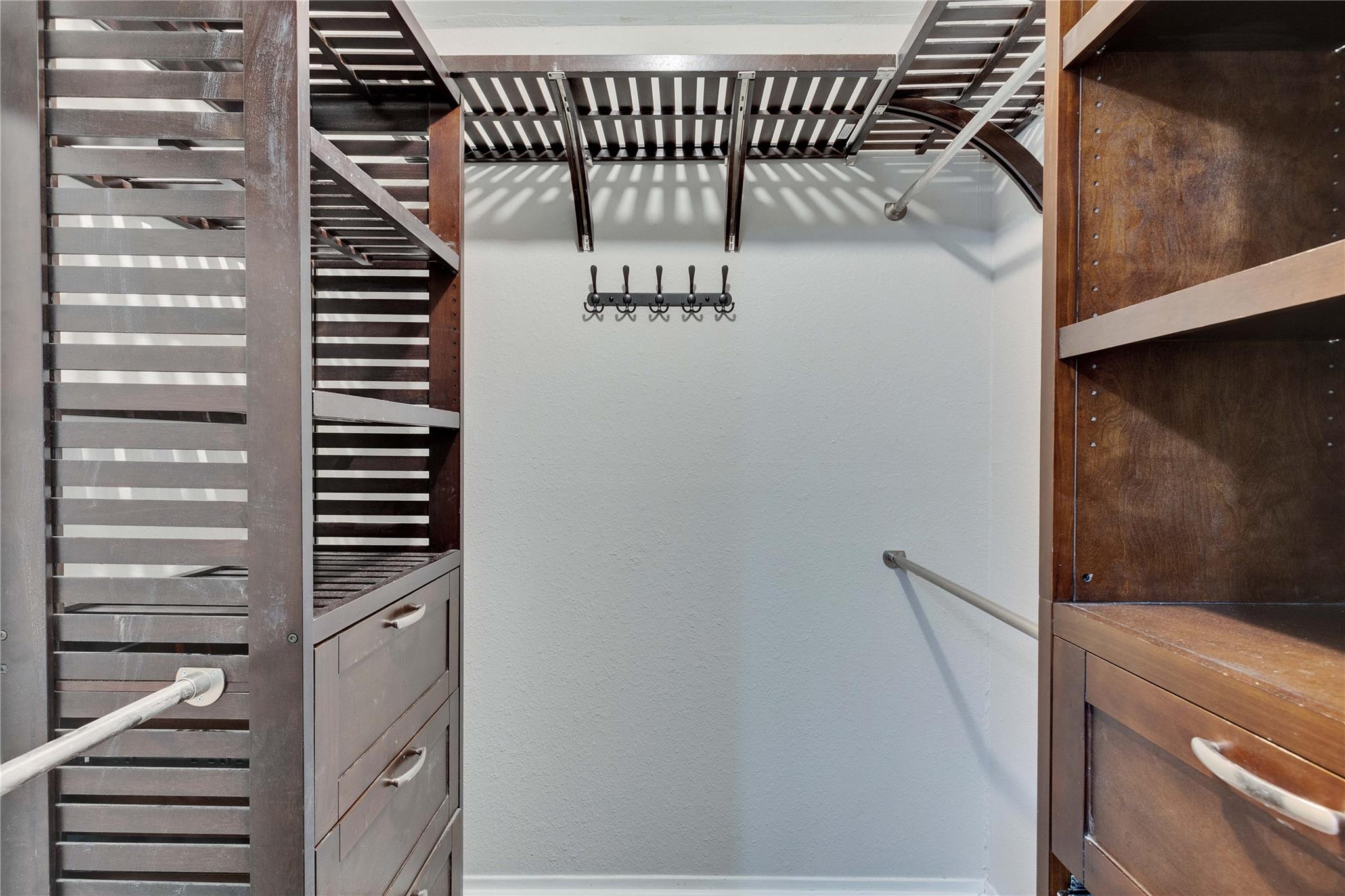 2500 Burleson Rd #703 Property Photo 17