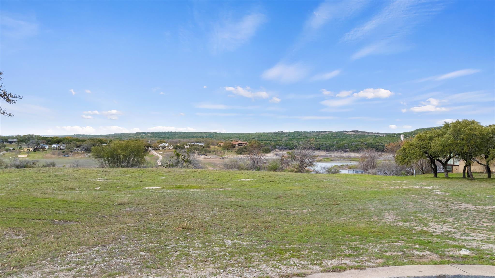 25208 Chernosky Point Cv Property Photo 7
