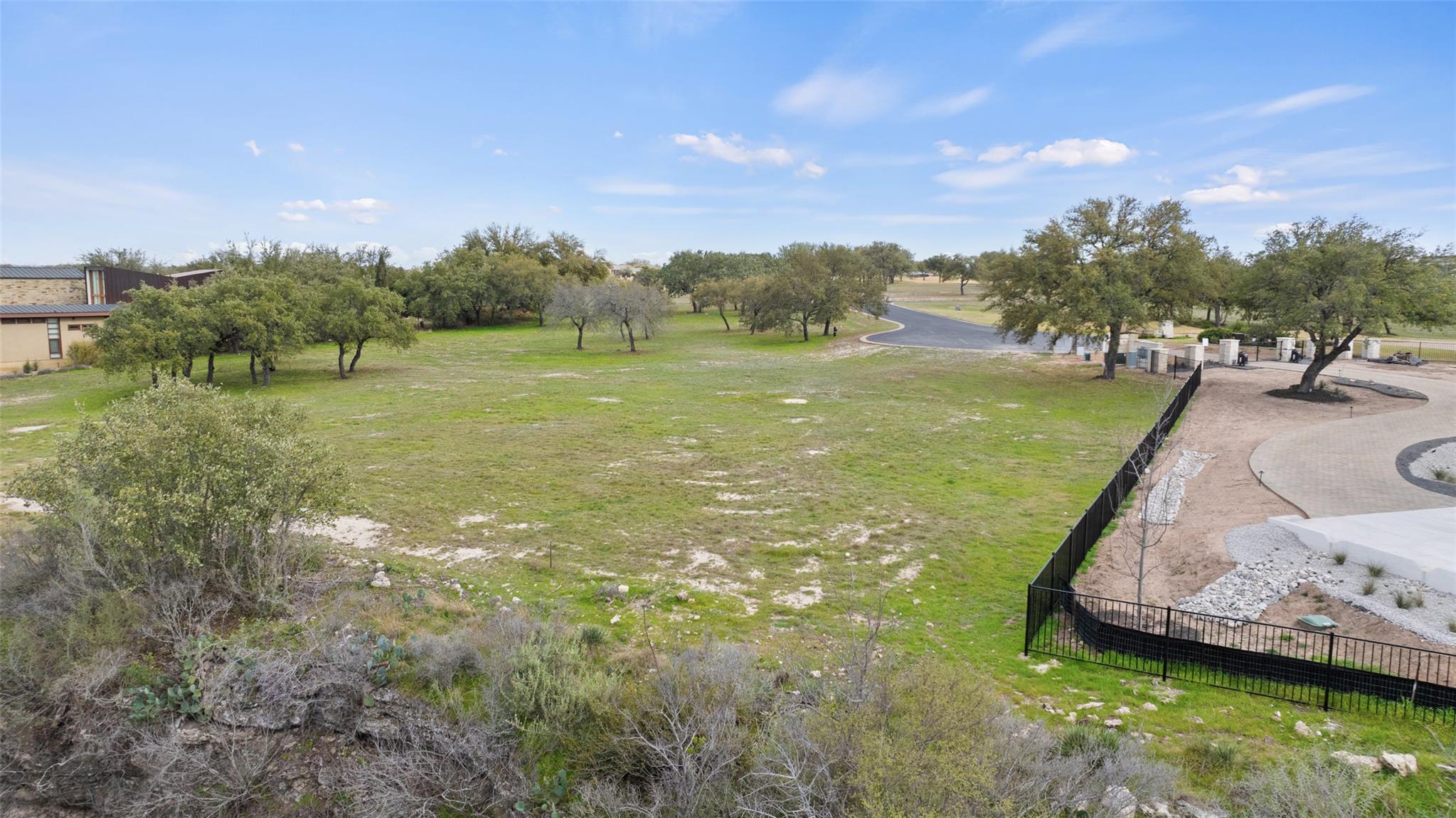 25208 Chernosky Point Cv Property Photo 9