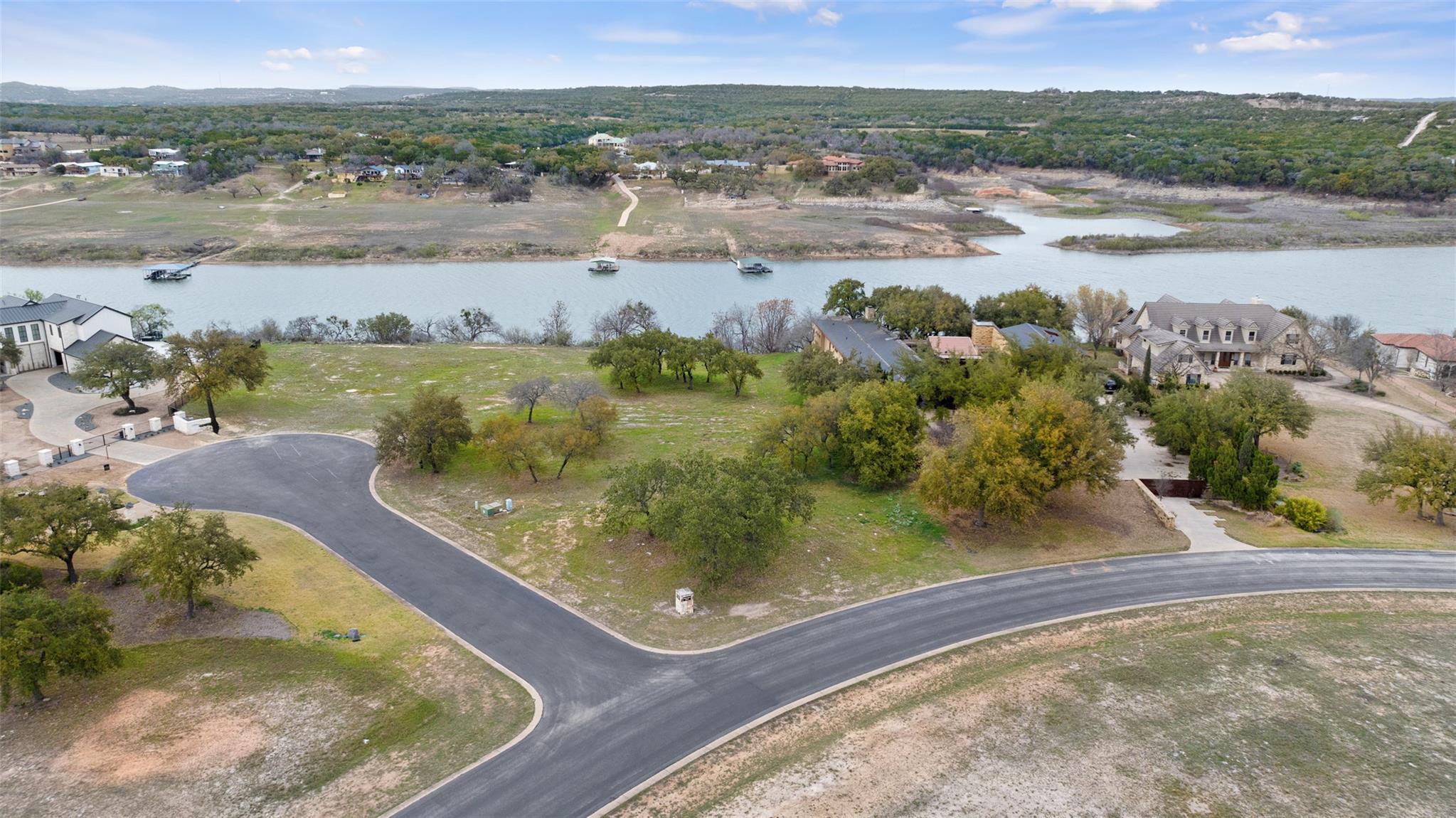 25208 Chernosky Point Cv Property Photo 12