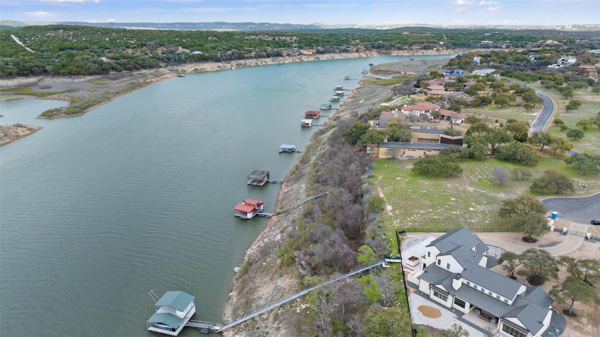 25208 Chernosky Point Cv Property Photo 30