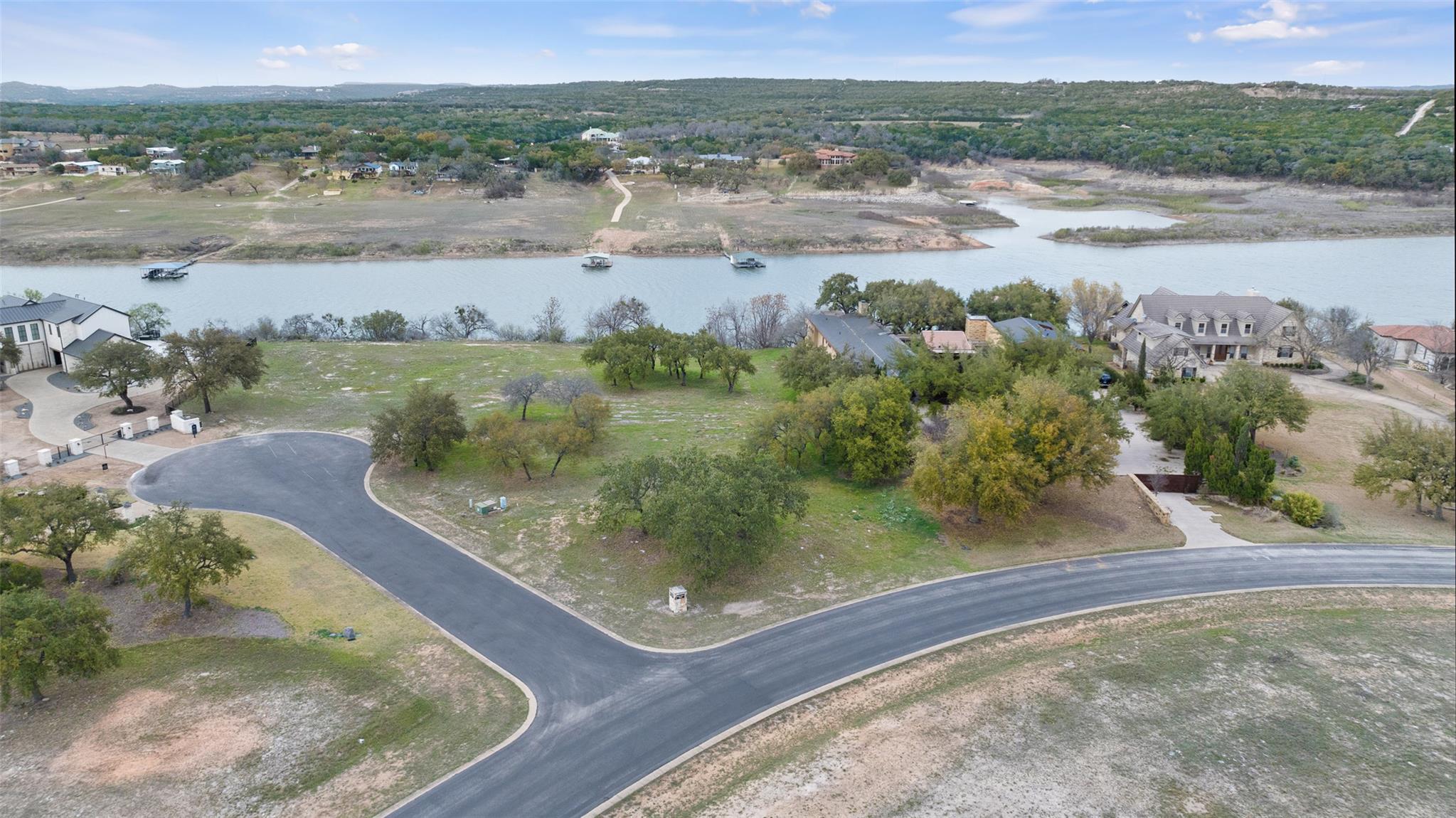 25208 Chernosky Point Cv Property Photo 32