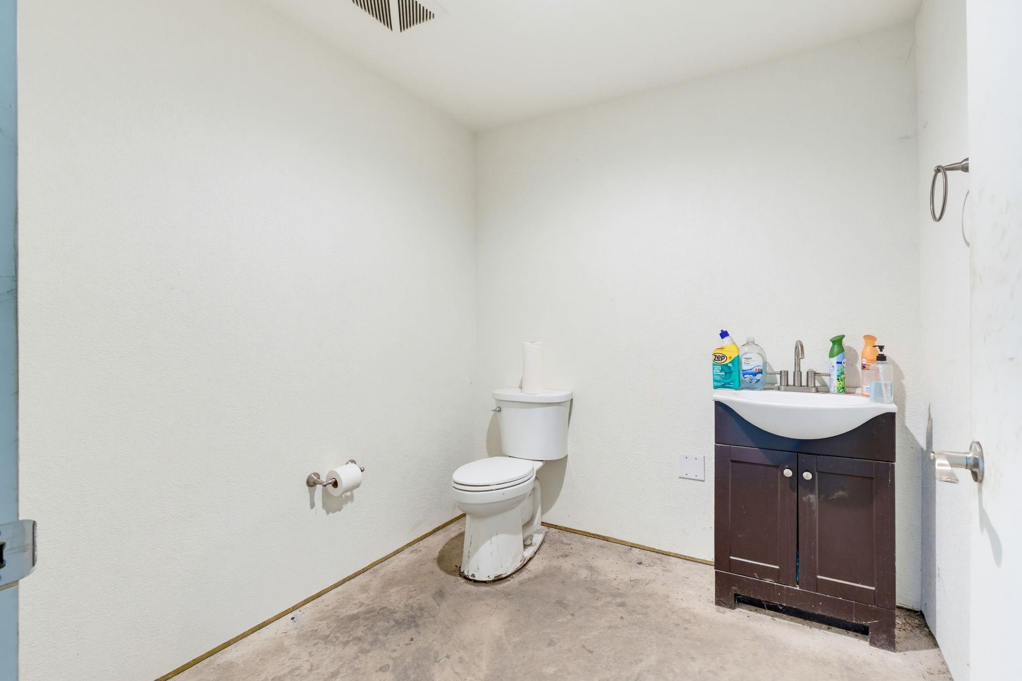 748 County Road 209 None Property Photo 16