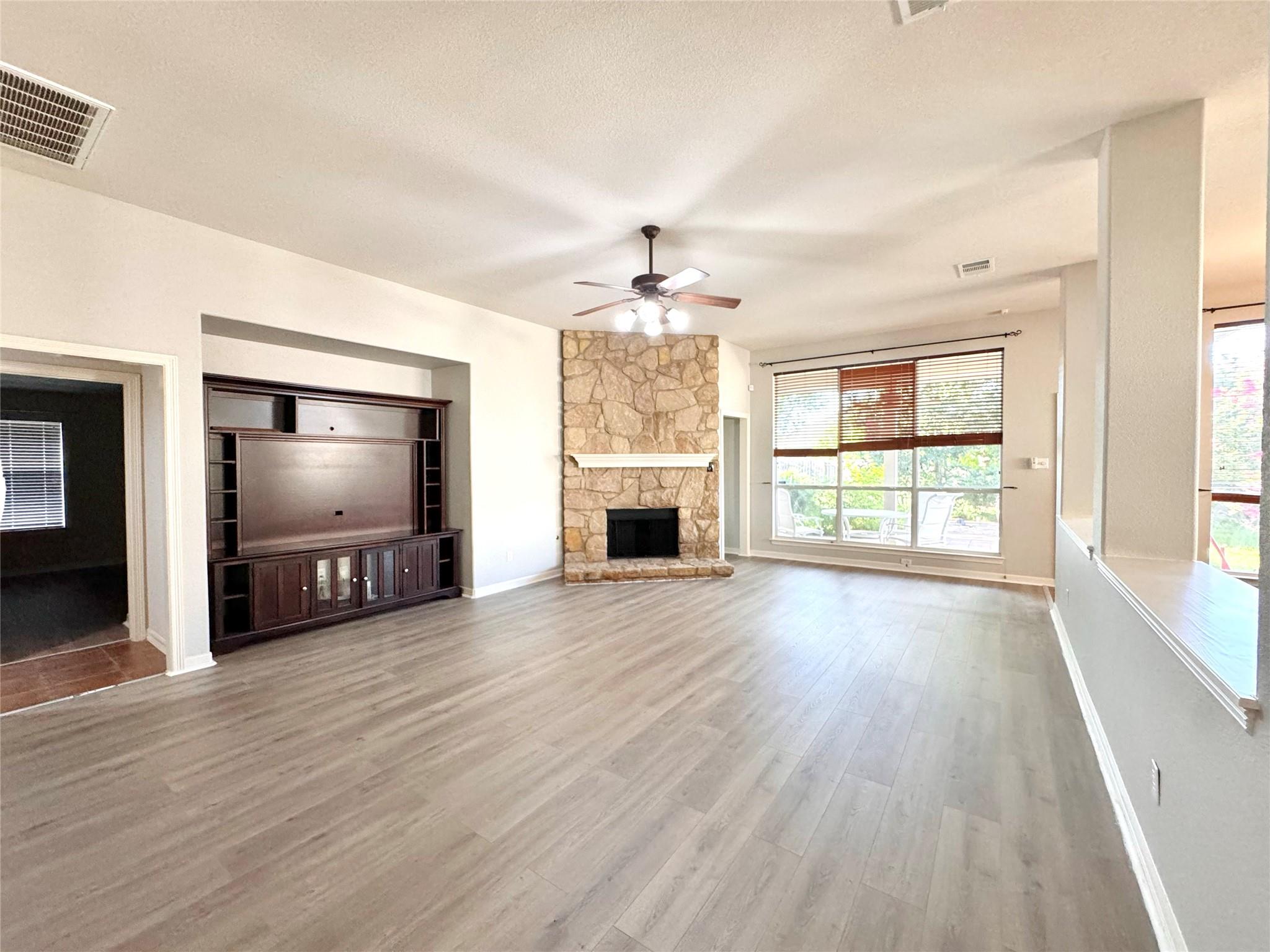 13809 Field Spar Dr Property Photo 3