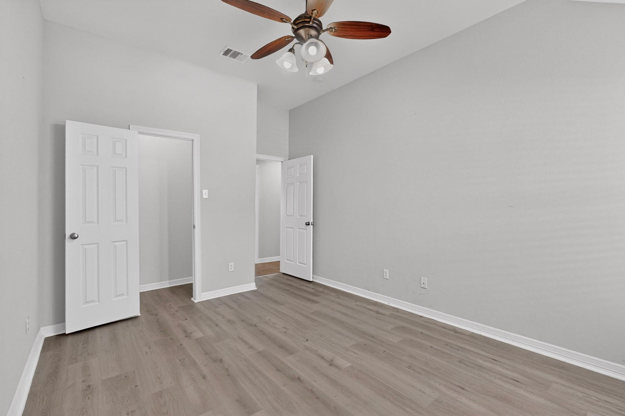 13809 Field Spar Dr Property Photo 17