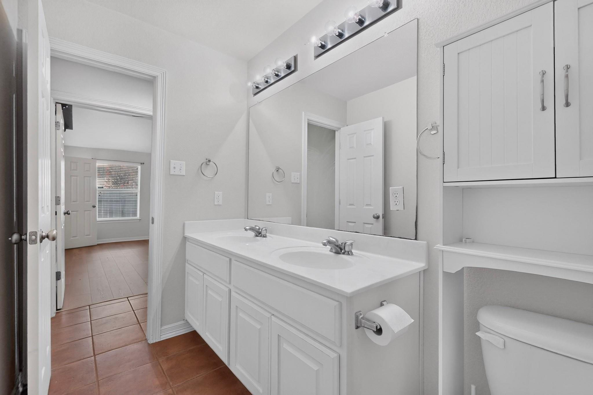 13809 Field Spar Dr Property Photo 19