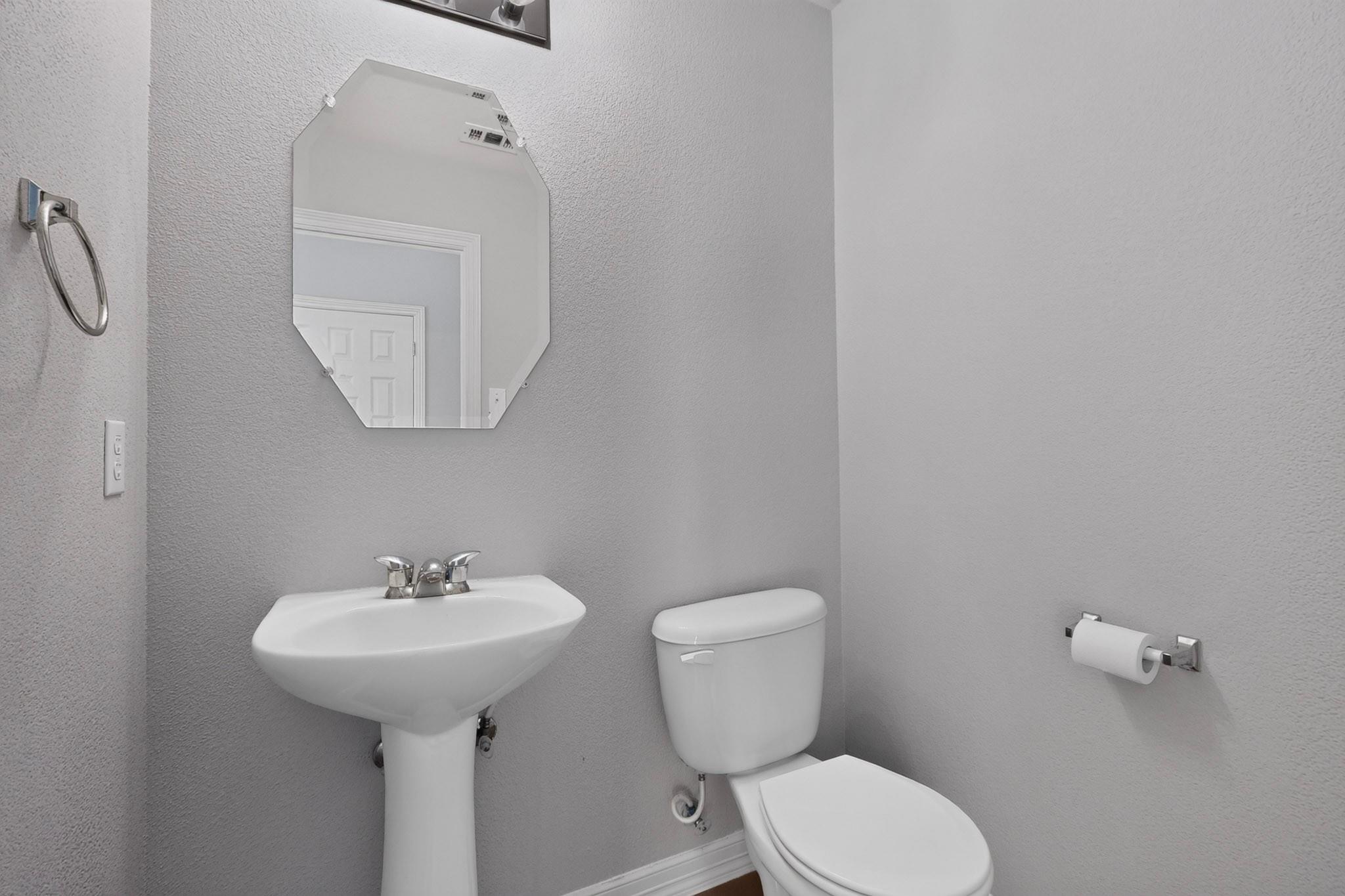13809 Field Spar Dr Property Photo 23