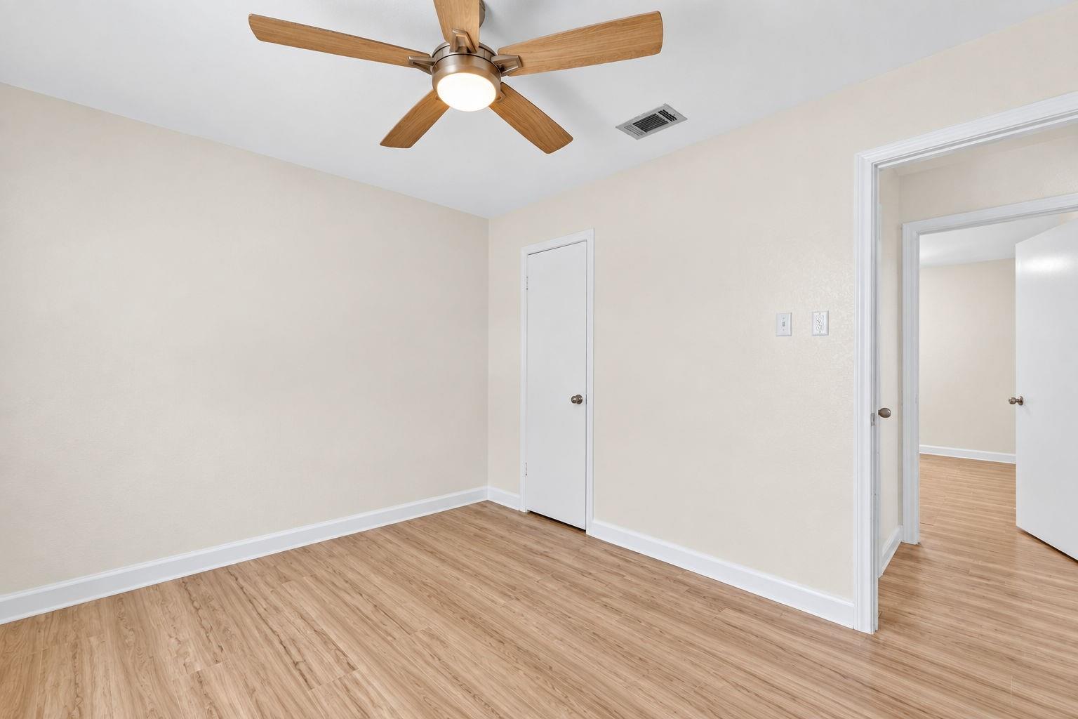 308 River Hills Dr Property Photo 13