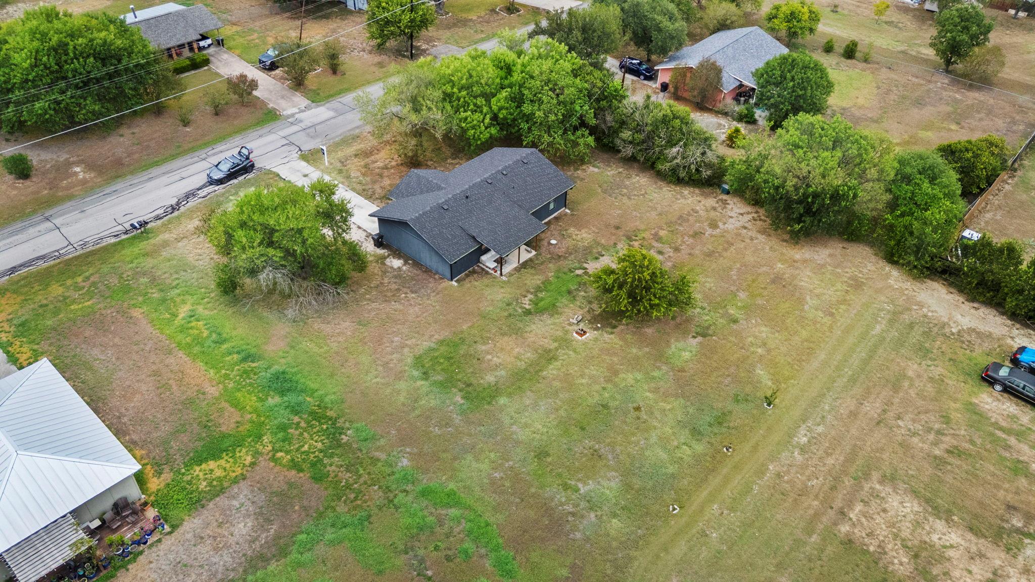 308 River Hills Dr Property Photo 27