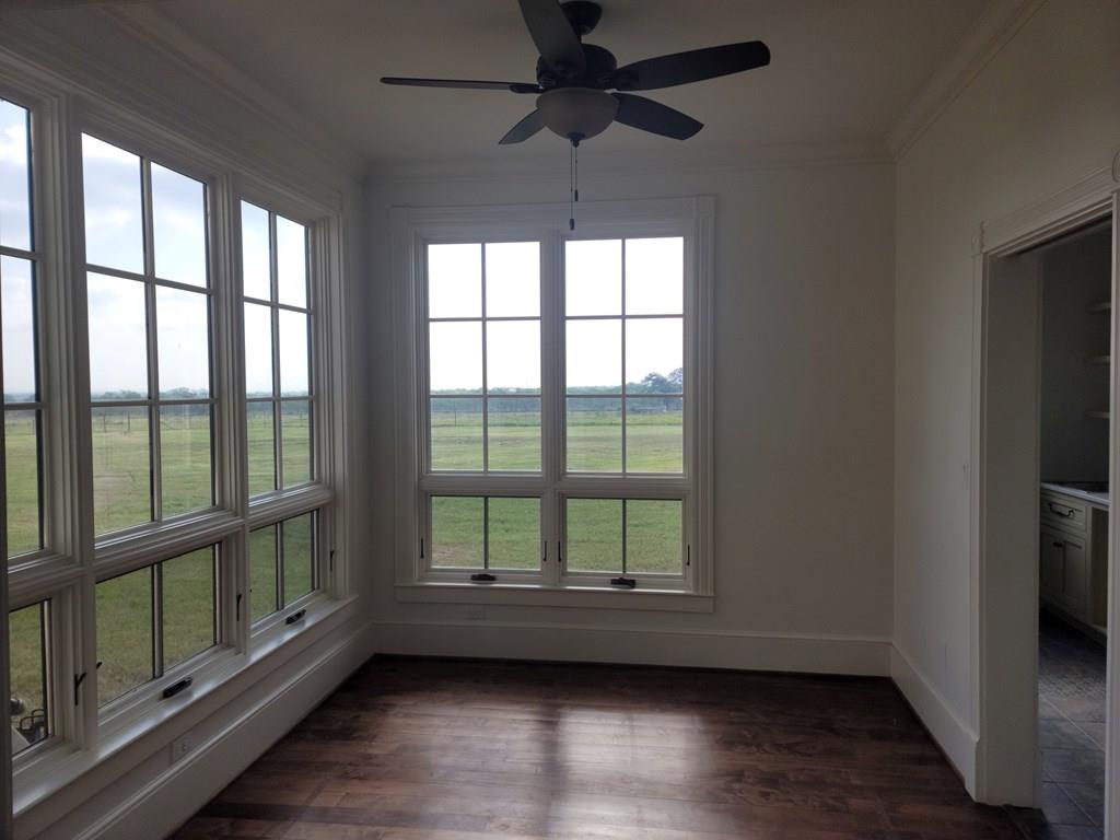 466 German Ln Property Photo 6
