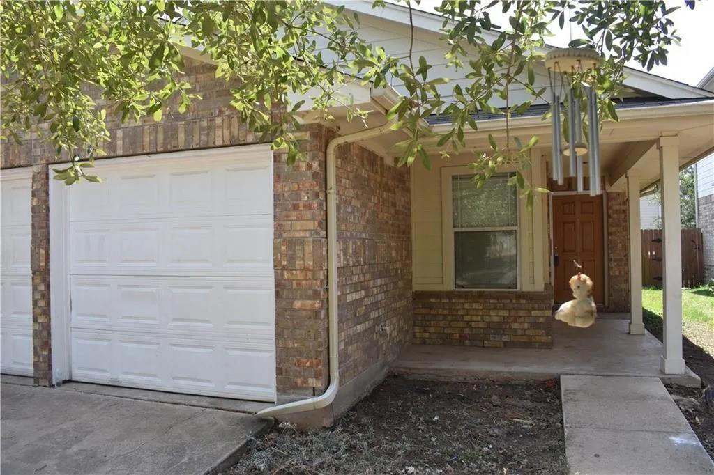 3420 Savage Springs Dr Property Photo 2