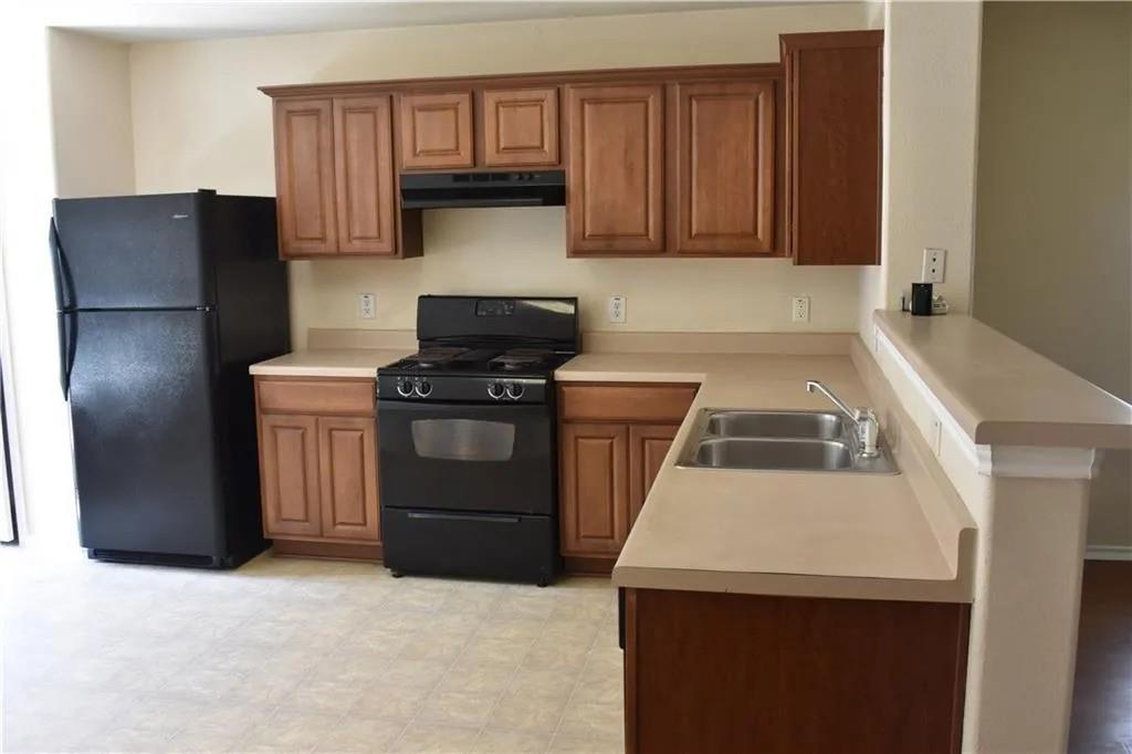 3420 Savage Springs Dr Property Photo 6